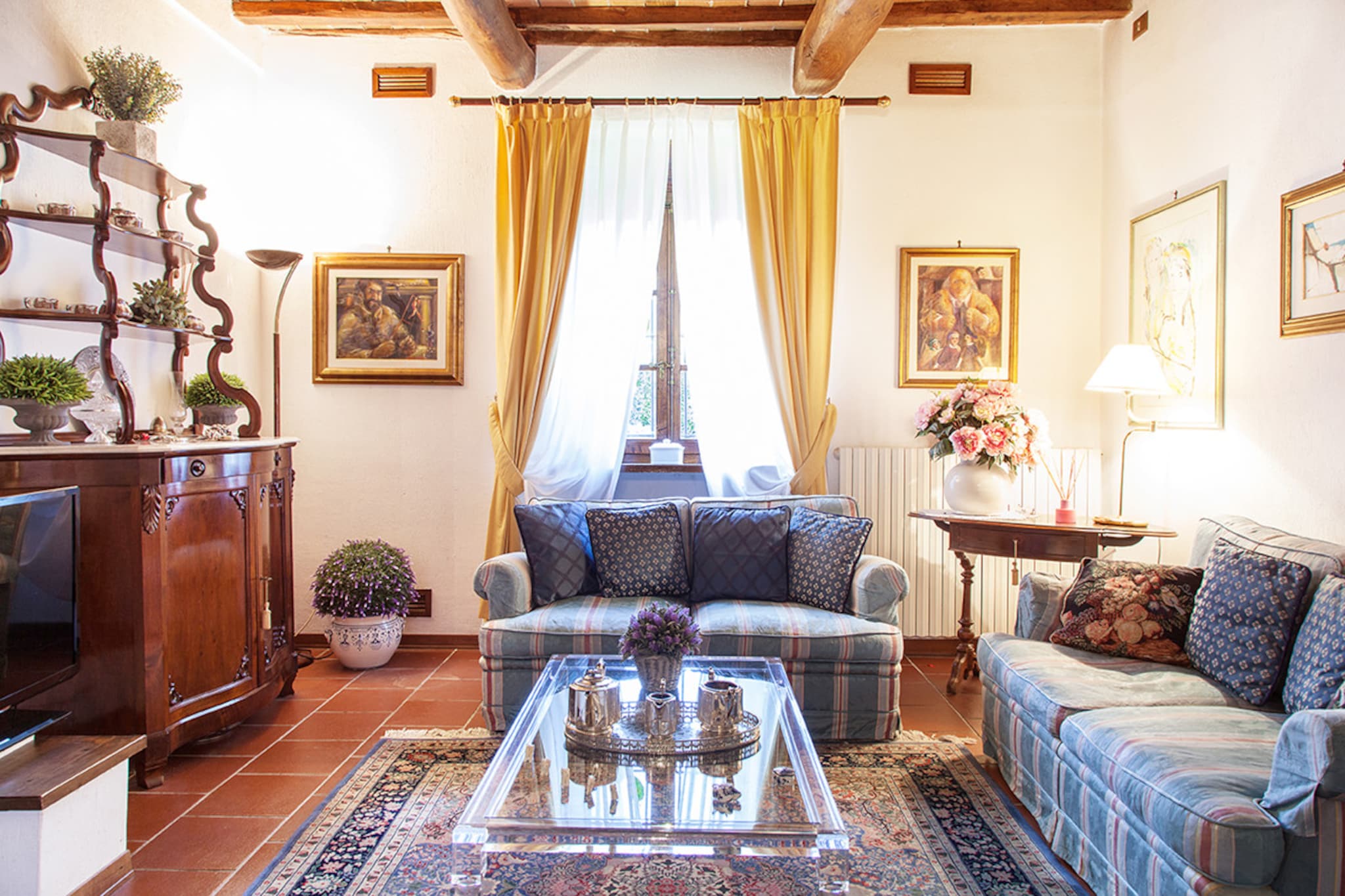 Bicocche Stone Farmhouse-Woonkamer