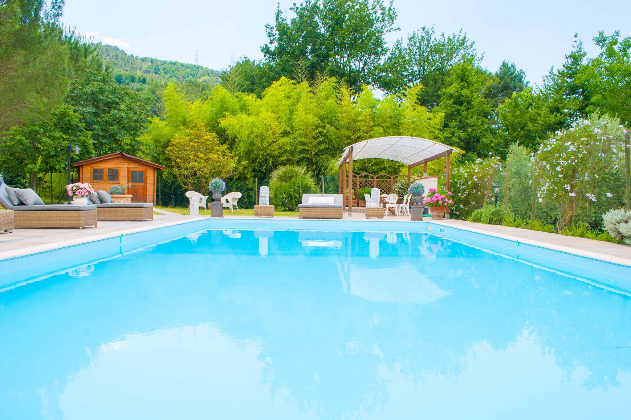 Bicocche Stone Farmhouse-Zwembad