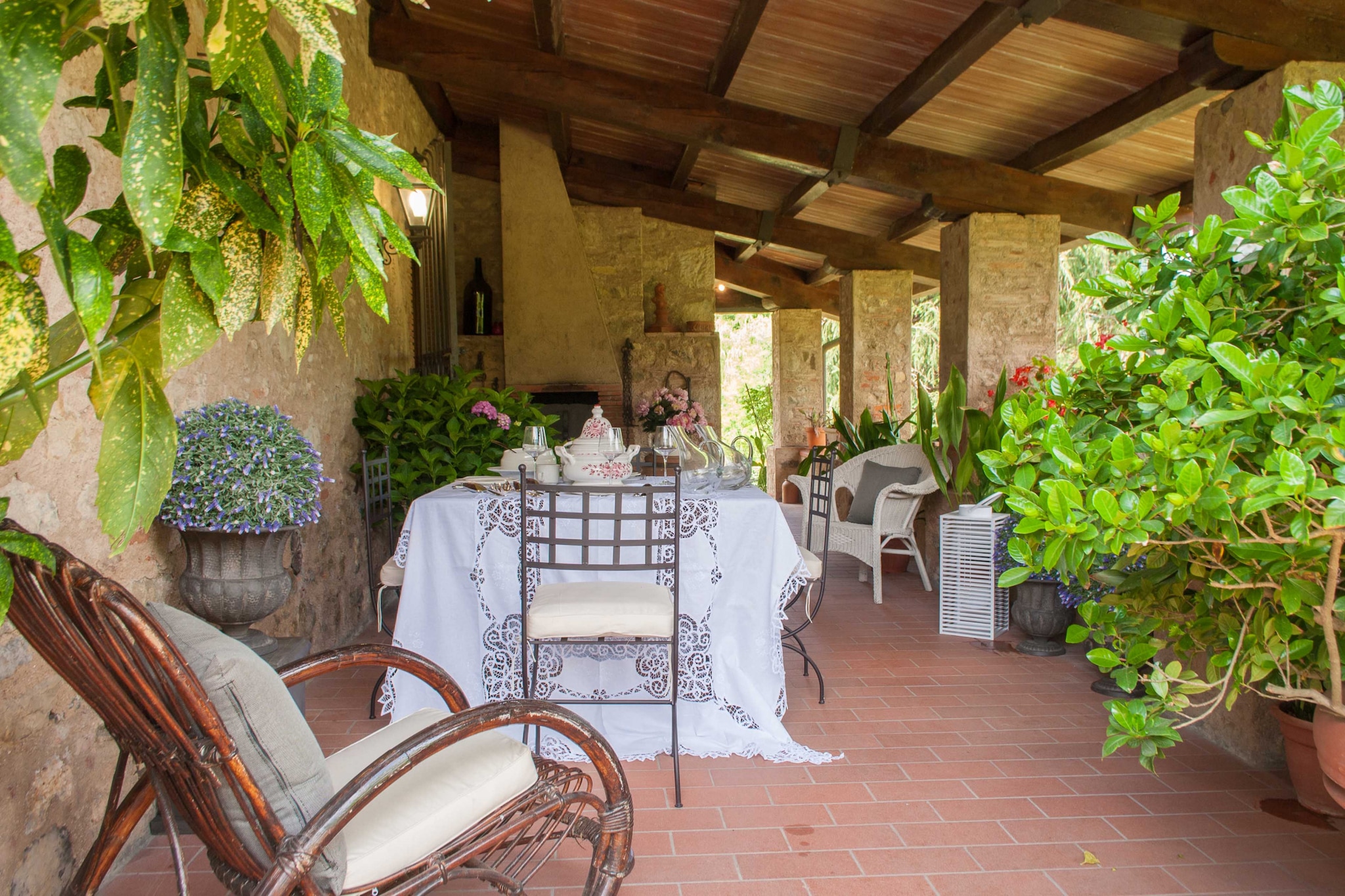 Bicocche Stone Farmhouse-Terrasbalkon