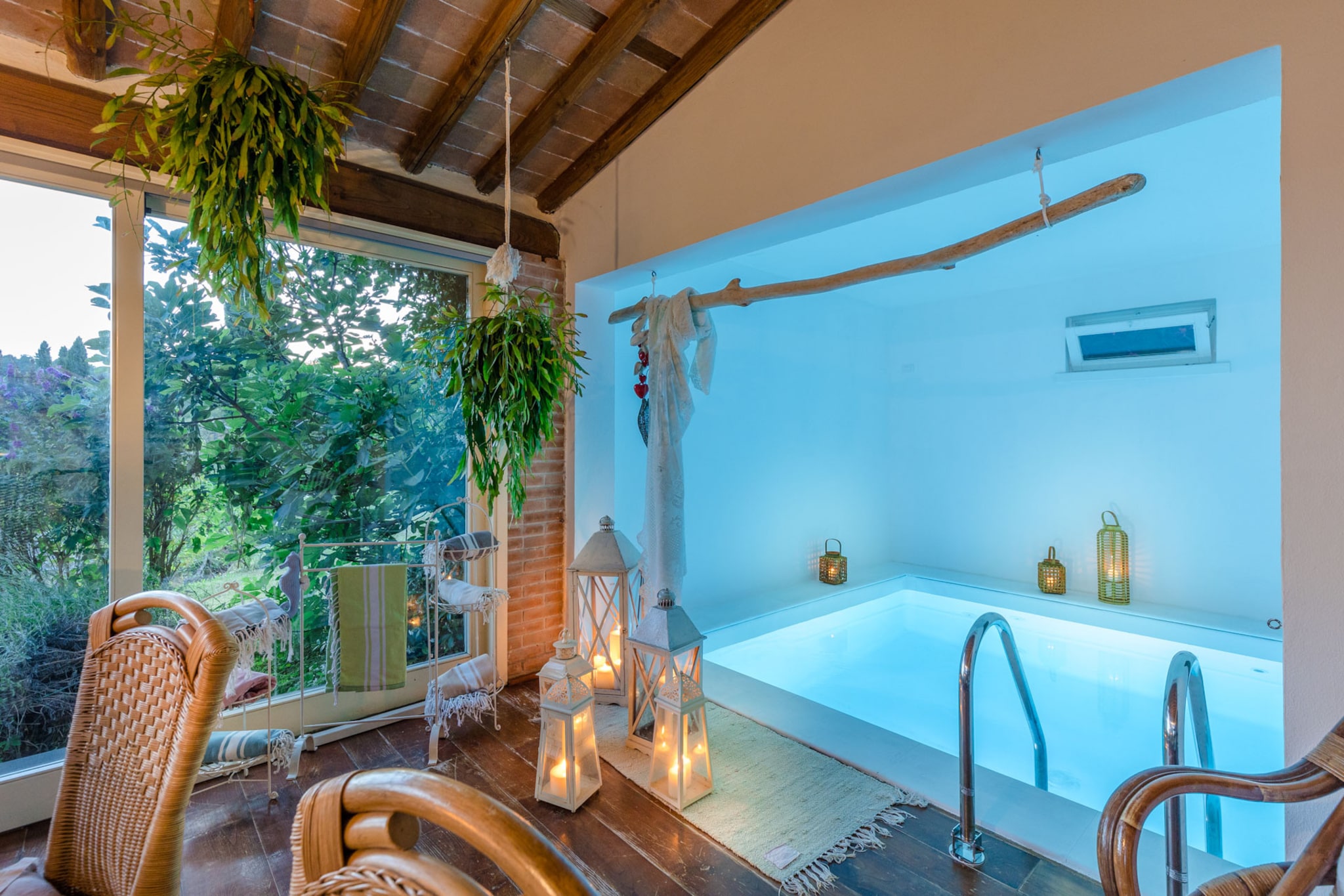 Villa Lorena, a Vintage Family Villa