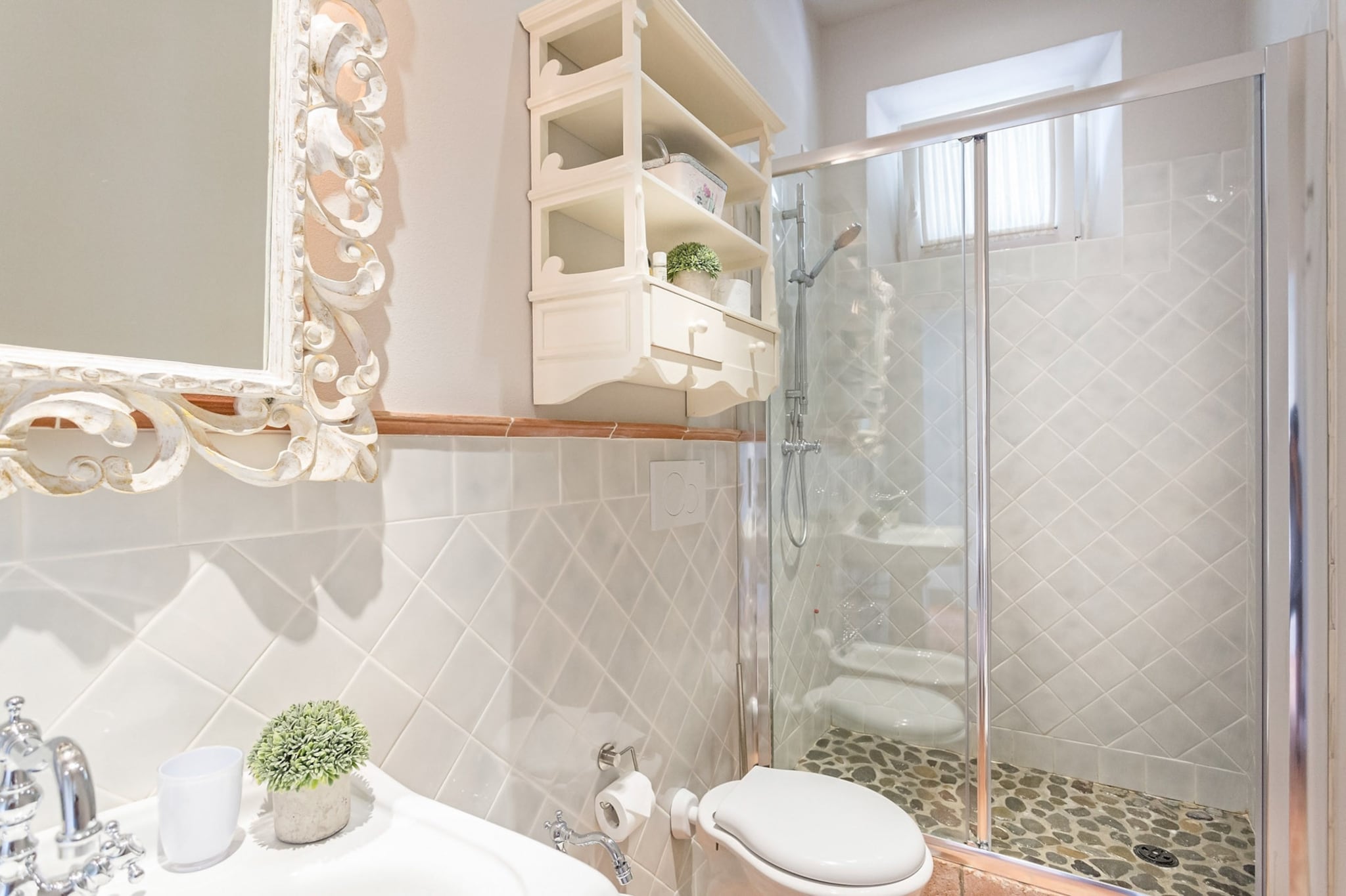 La Macina Farmhouse-Bathroom