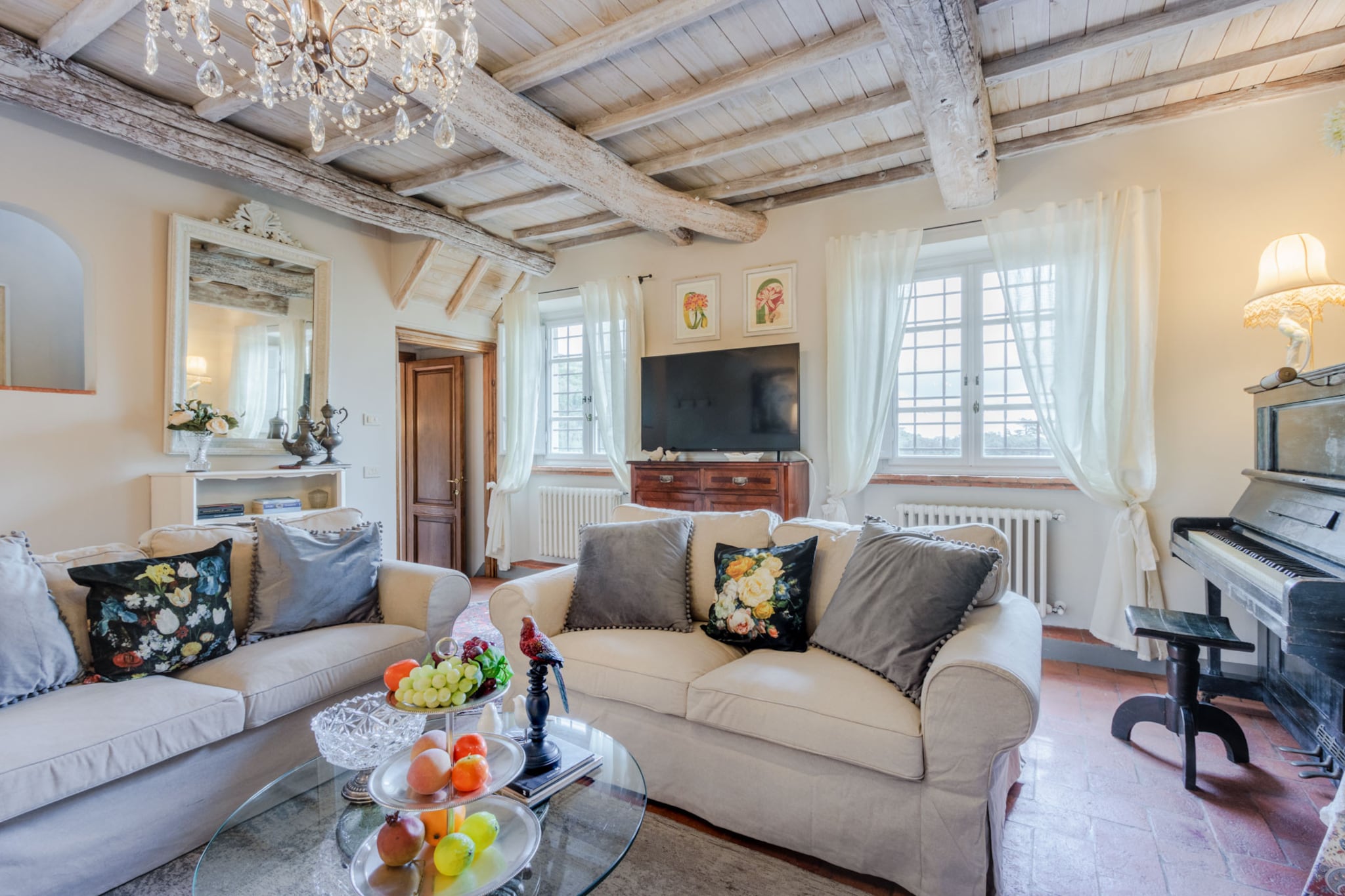 La Macina Farmhouse-Living room