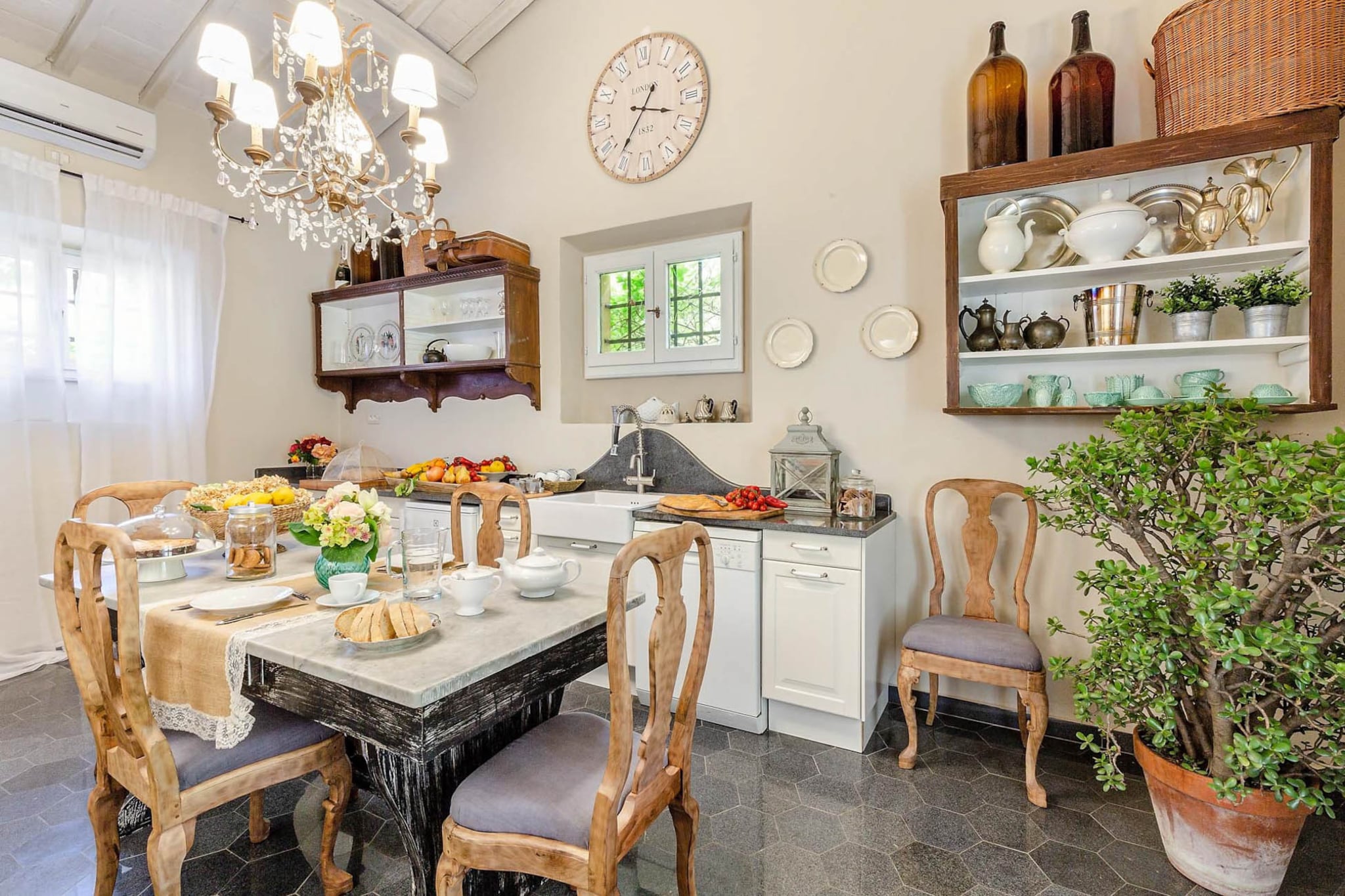 Cottage Nanni-Niet-getagd