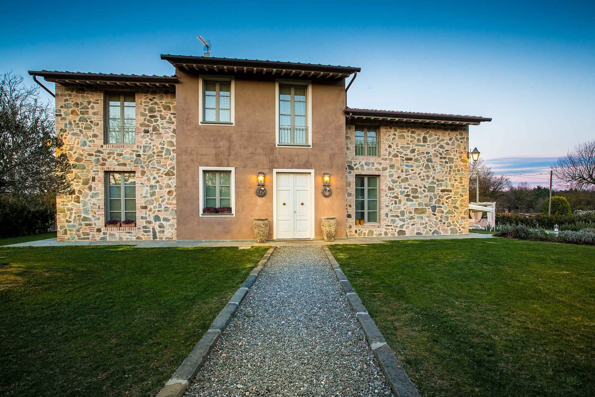 Villa Otto-Nicht getaggt