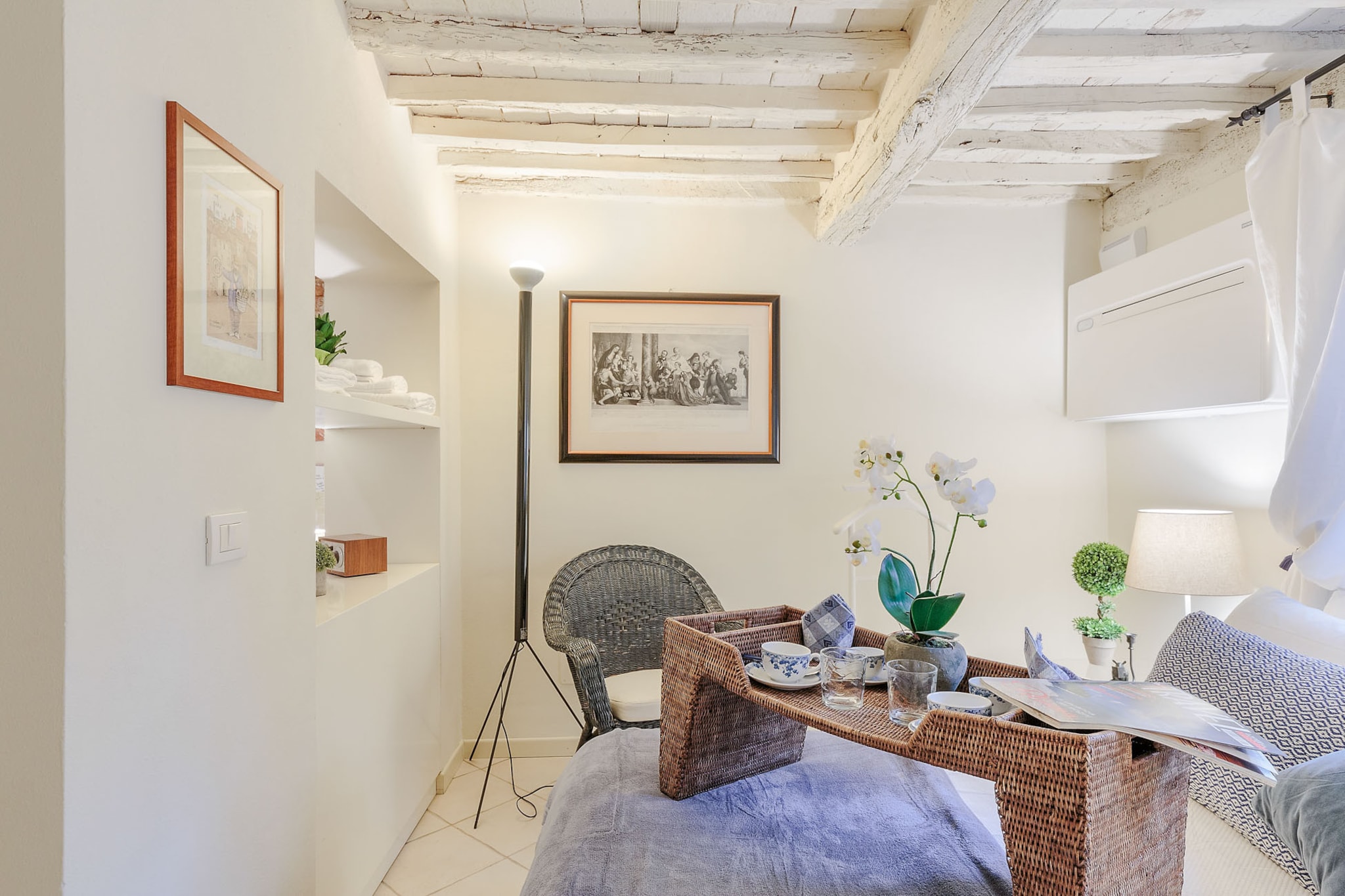 The 1400's Apartment-Nicht getaggt