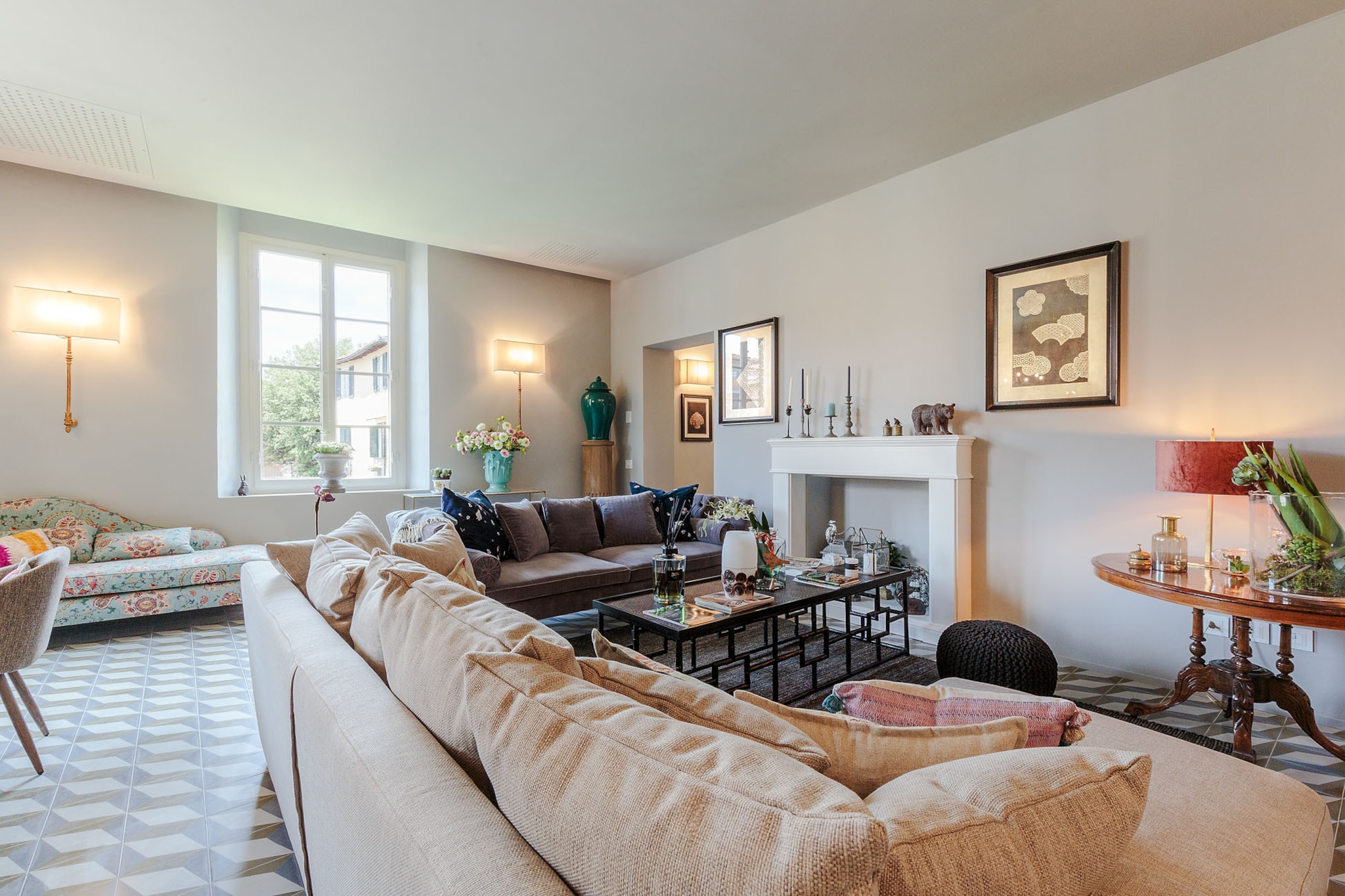 The Puccini Penthouse-Nicht getaggt