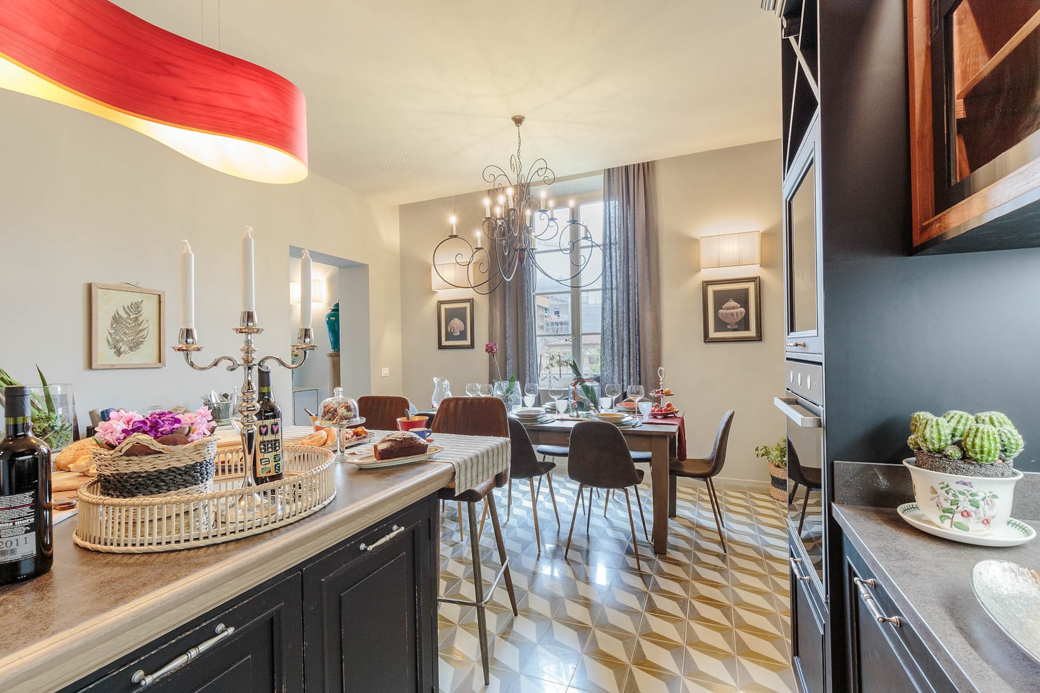 The Puccini Penthouse-Nicht getaggt