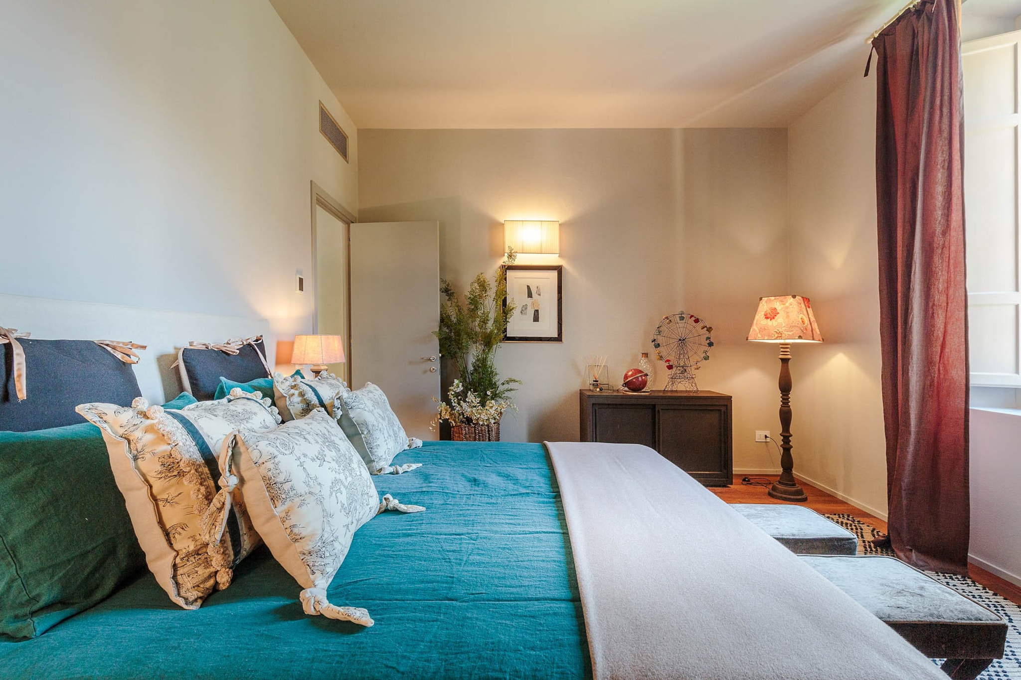 The Puccini Penthouse-Nicht getaggt