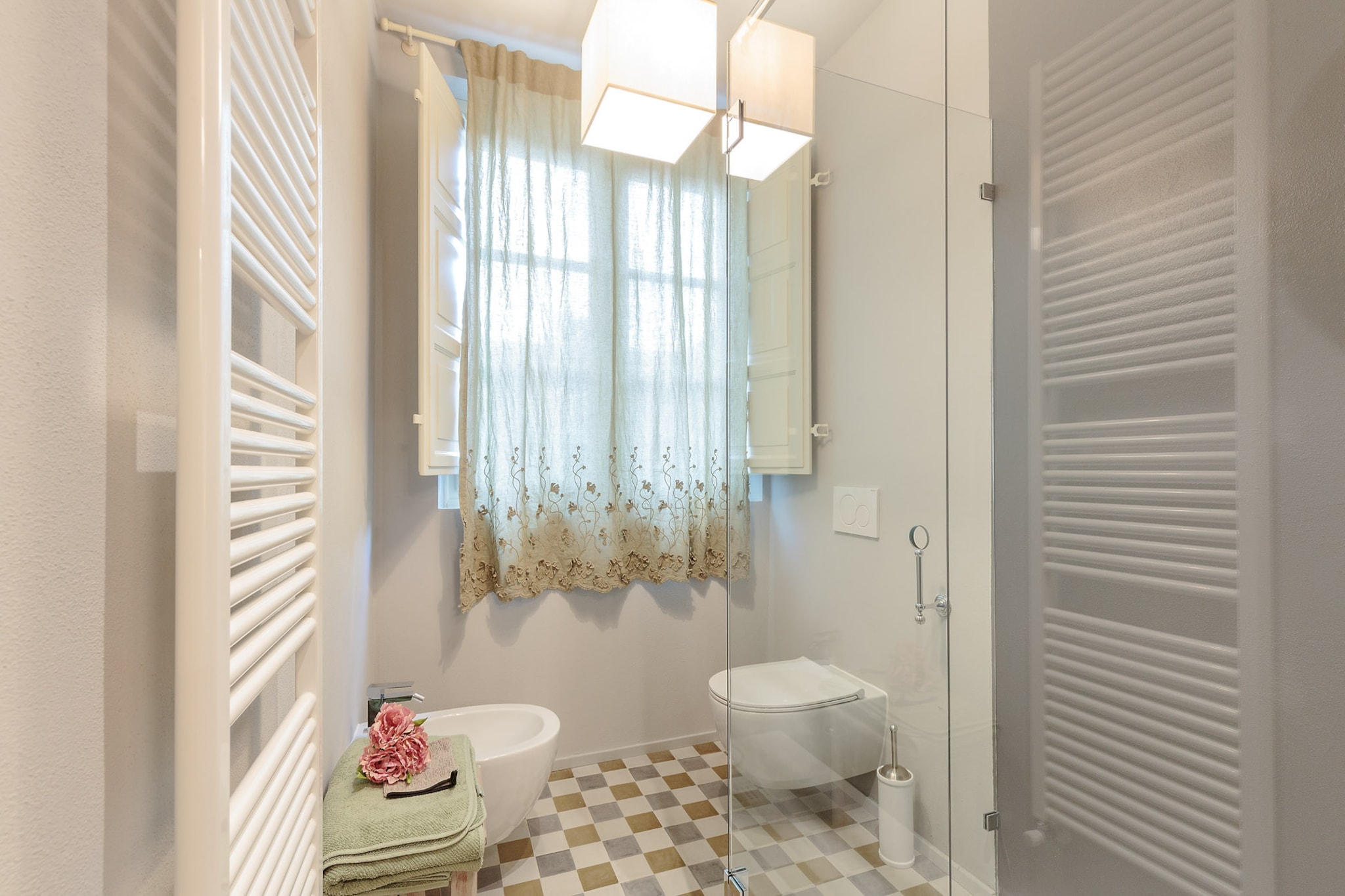 The Puccini Penthouse-Nicht getaggt