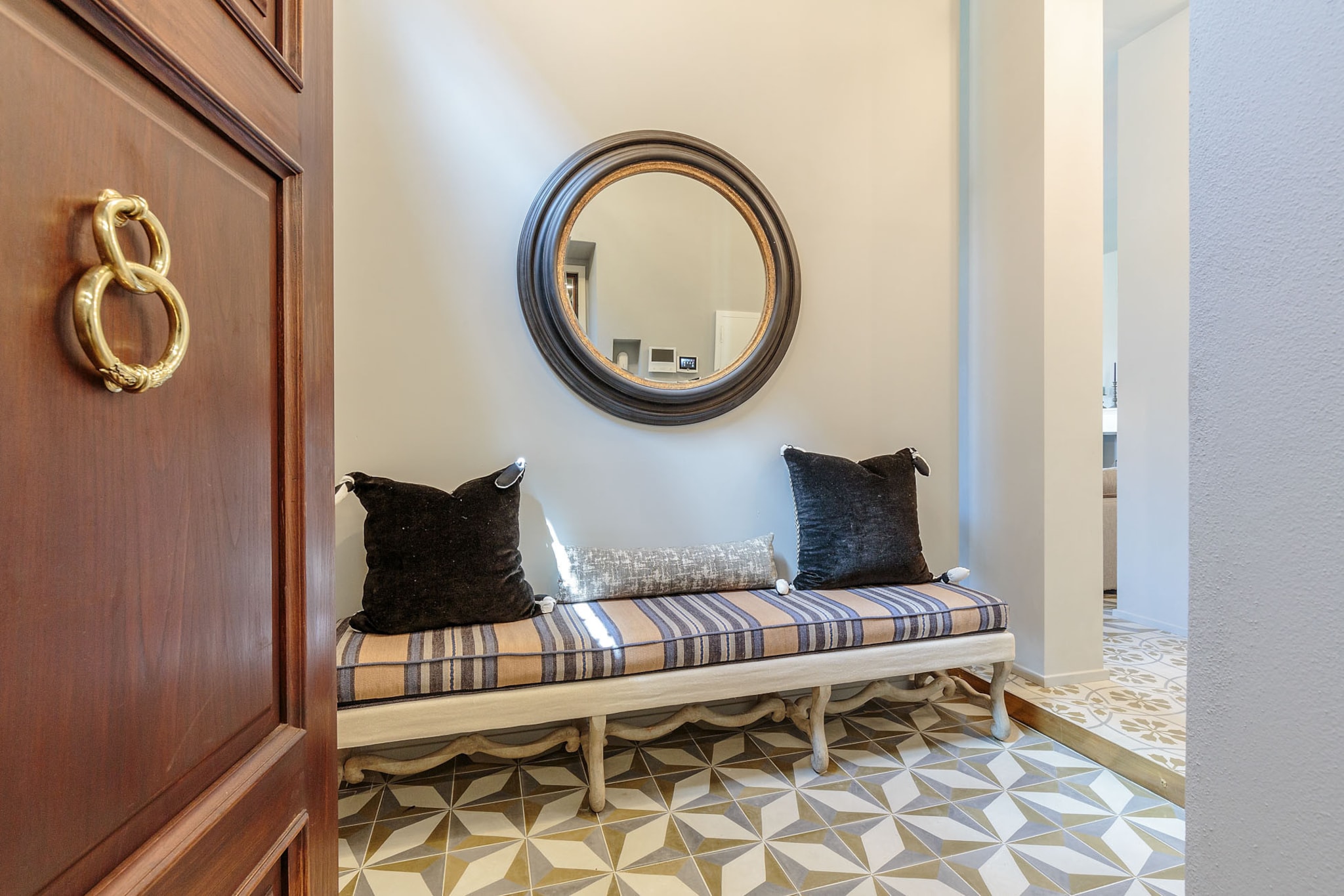 The Puccini Penthouse-Nicht getaggt