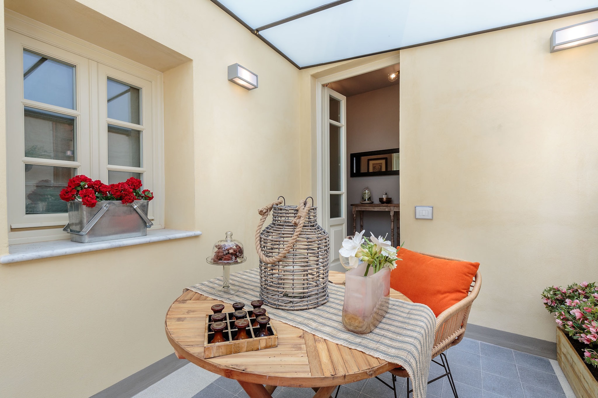 The Puccini Penthouse-Nicht getaggt