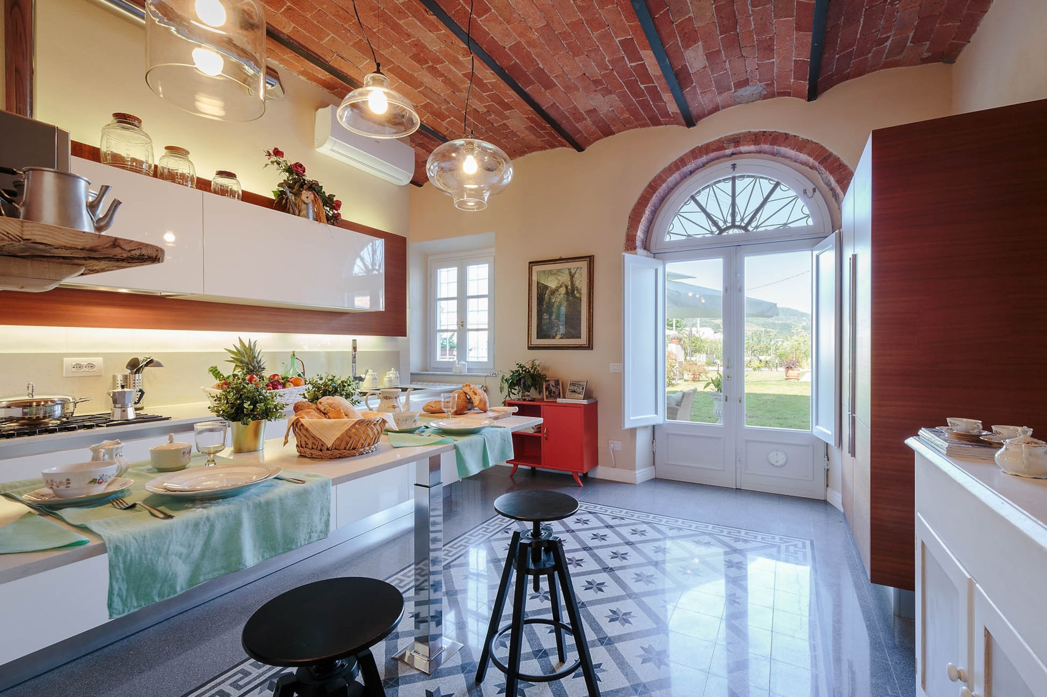 Villa Ricordi-Niet-getagd