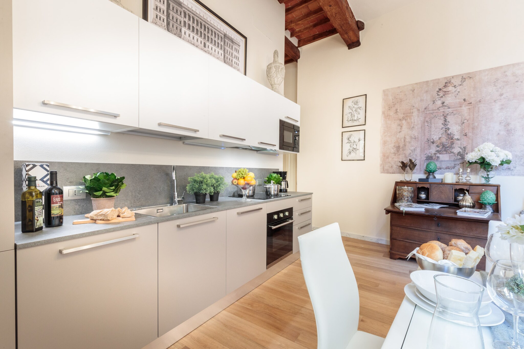 Casa Ugolino-Not tagged