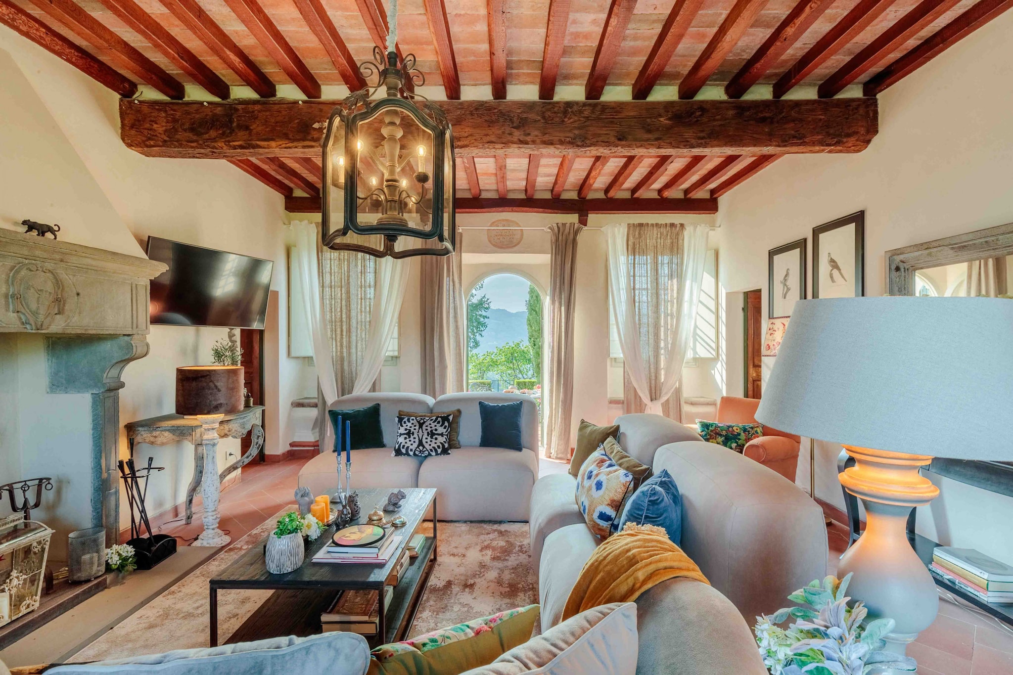 Villa Il Castello-Not tagged