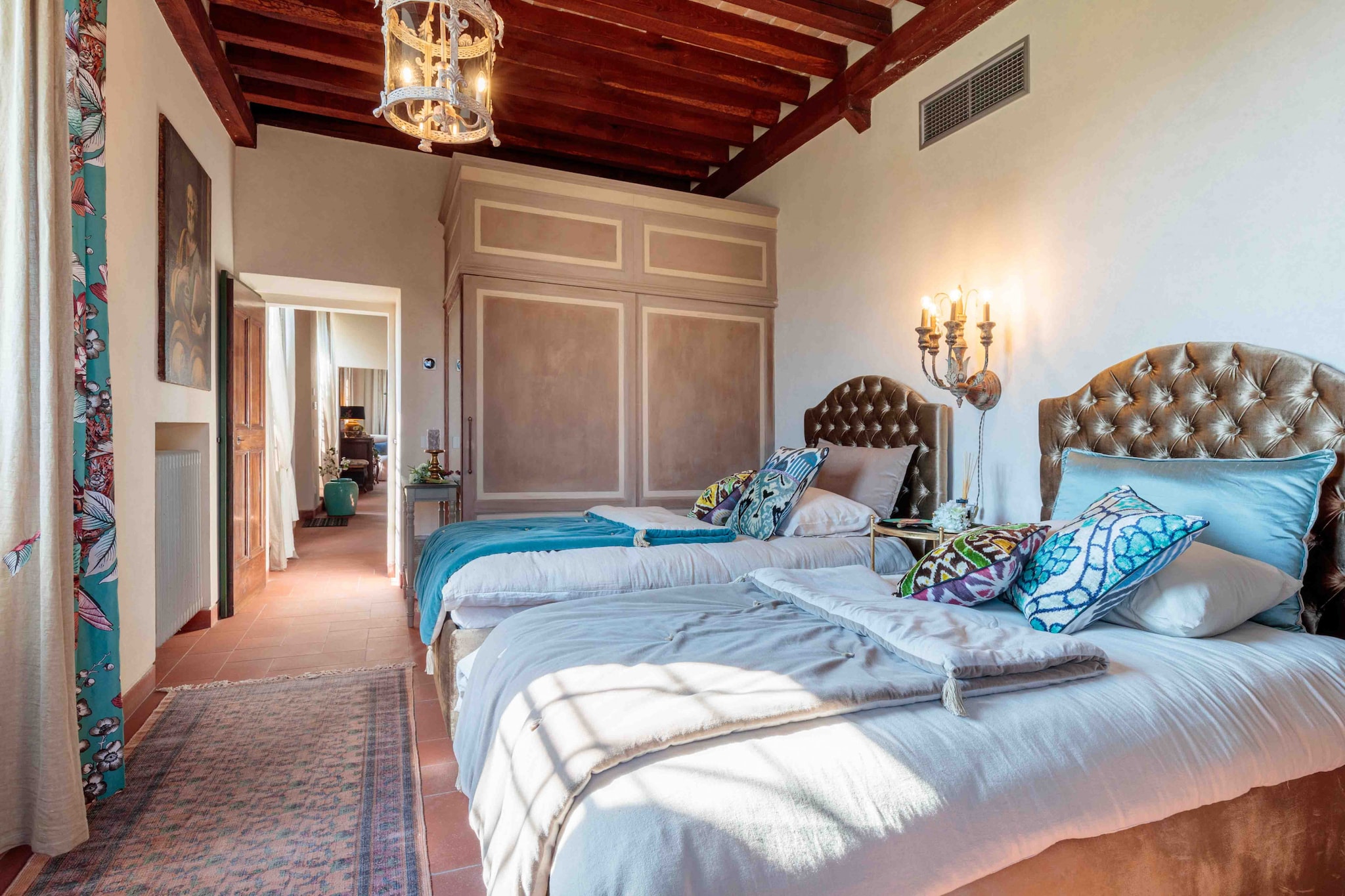Villa Il Castello-Not tagged