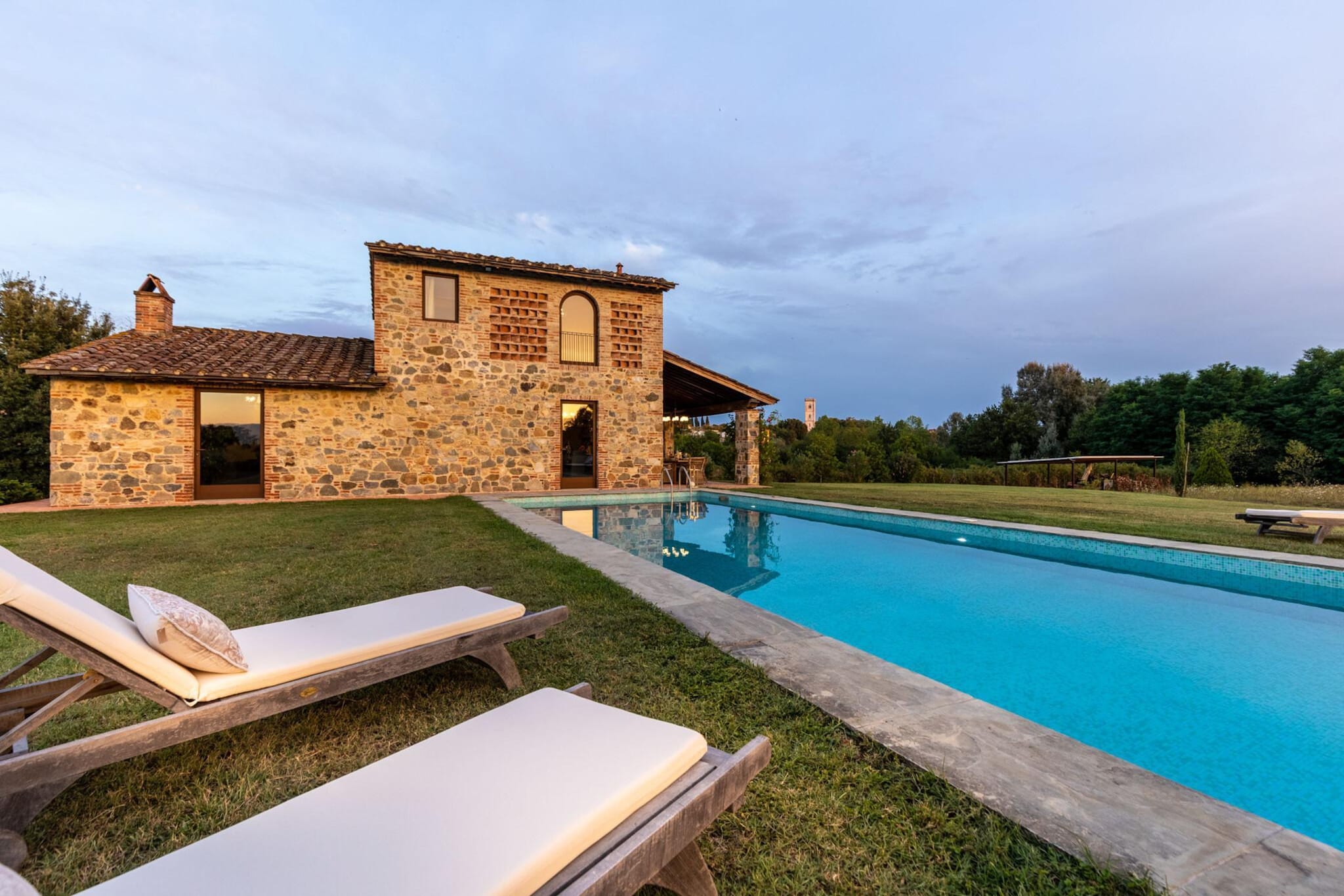 Il Conte Farmhouse Retreat - Zwembad