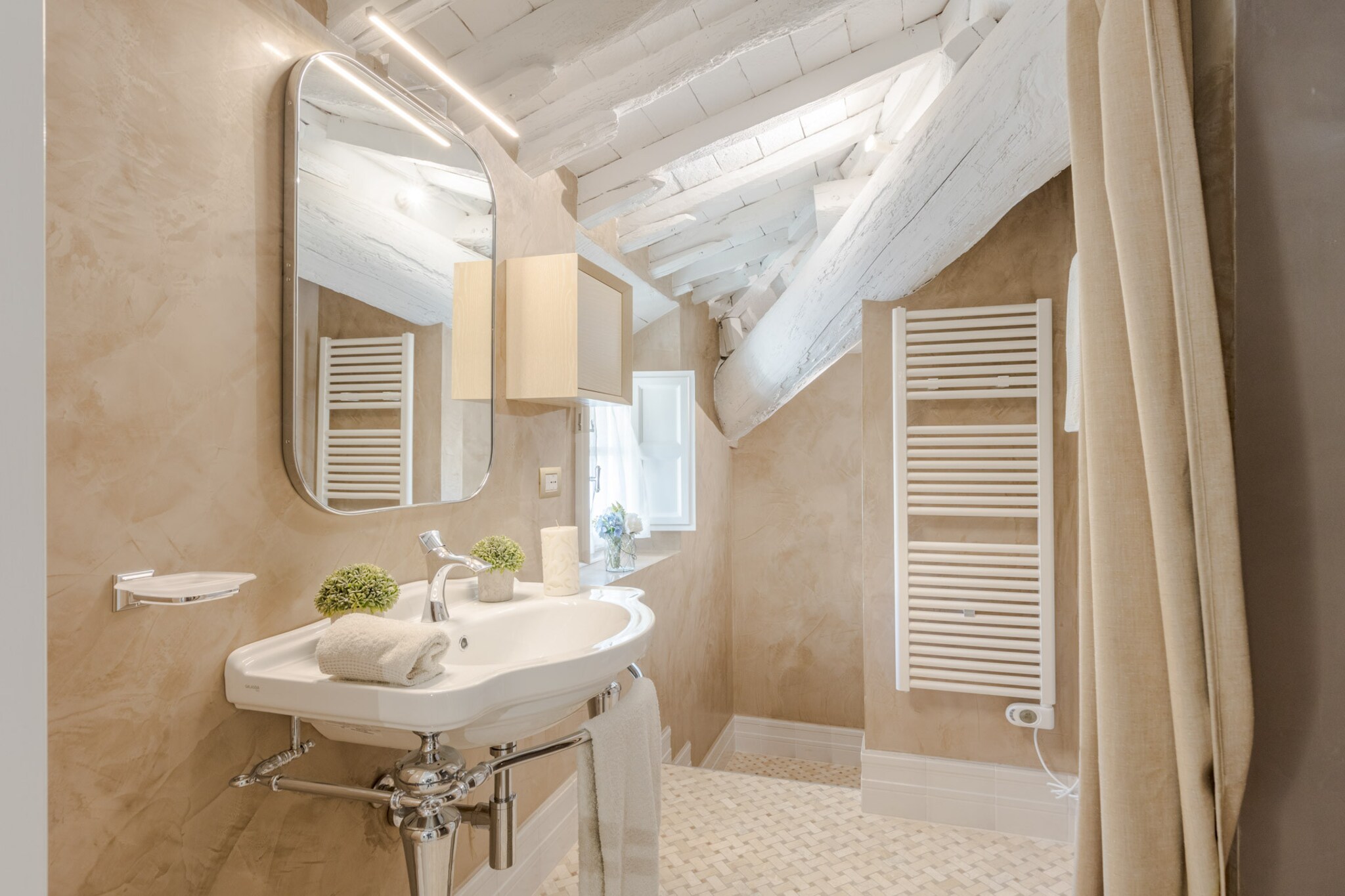 The Duchess Chambers, the Luxury Grand 3 bedrooms-Nicht getaggt