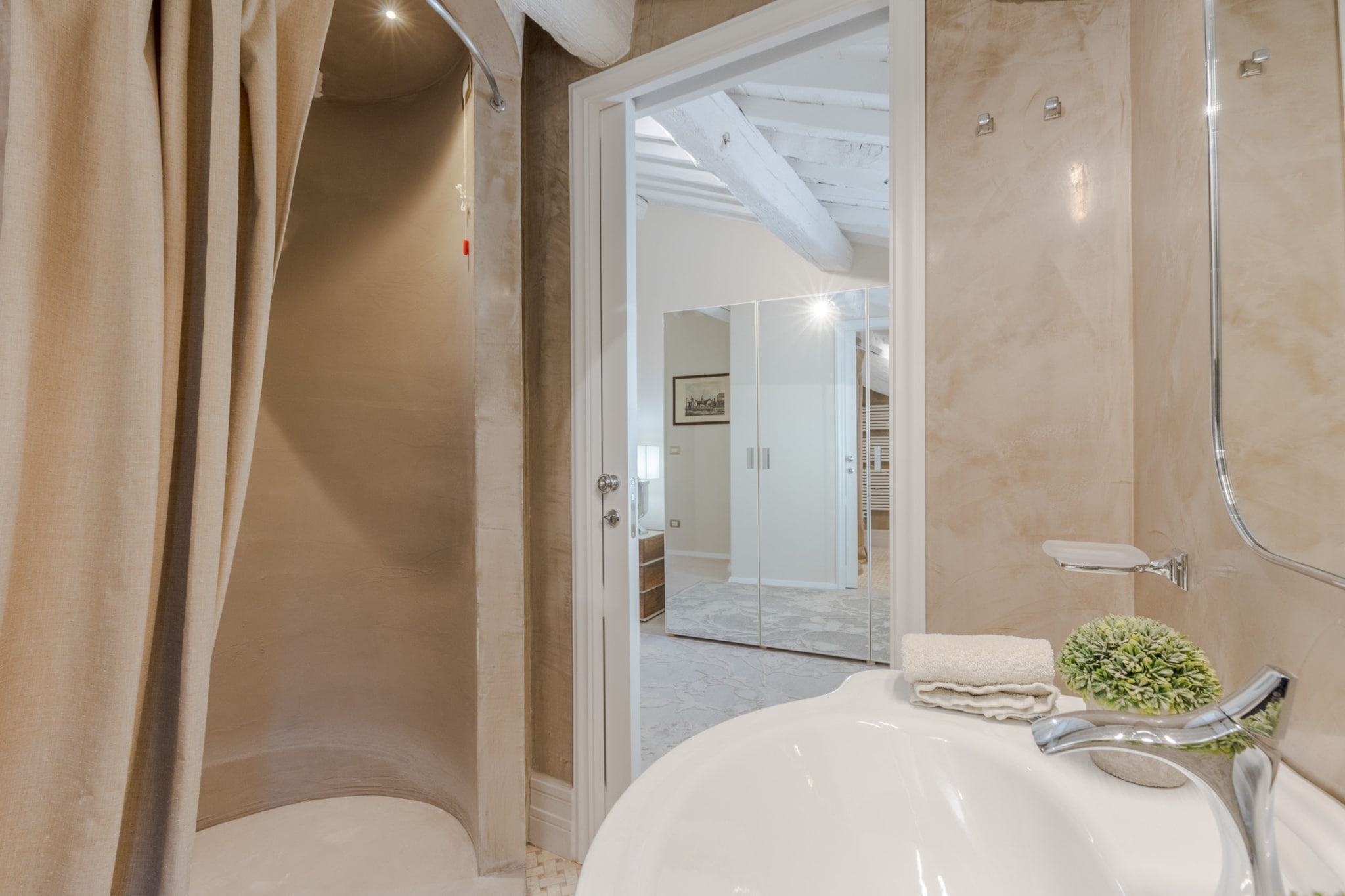 The Duchess Chambers, the Luxury Grand 3 bedrooms-Nicht getaggt