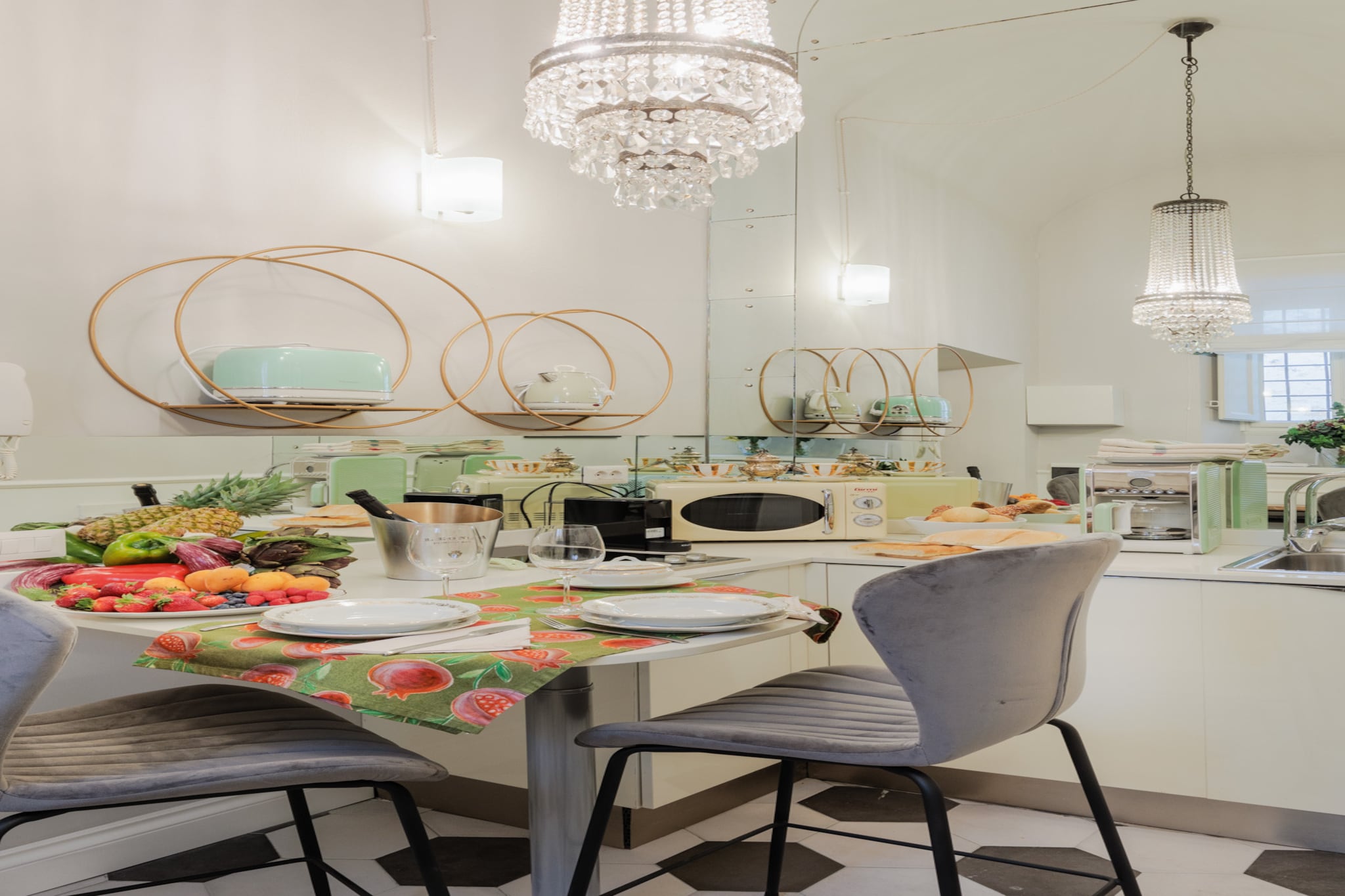 Busdraghi Studio,Stylish at Via Fillungo-Nicht getaggt