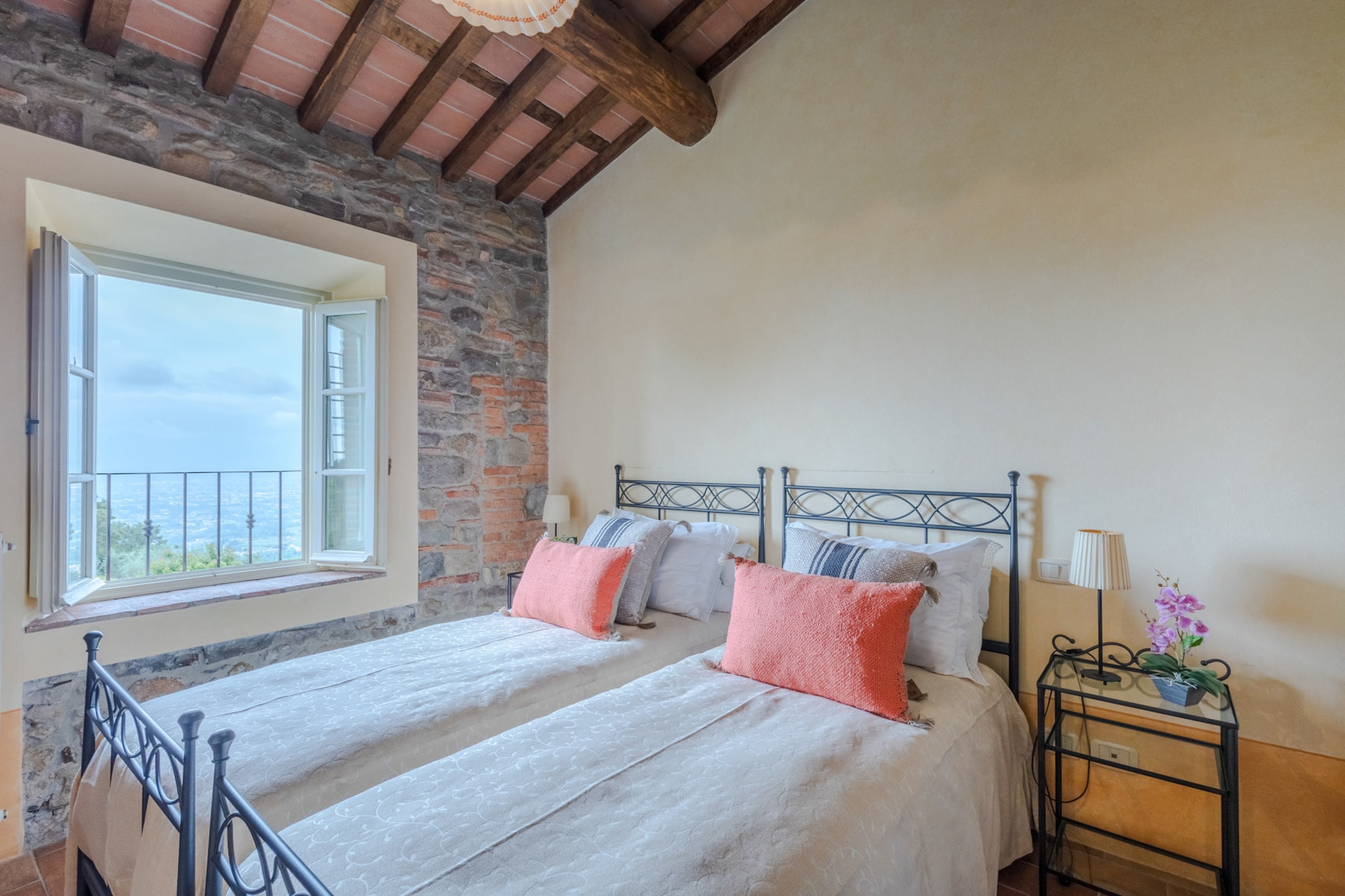 Tuscan Fizz Villa, a Vineyards Retreat-Niet-getagd