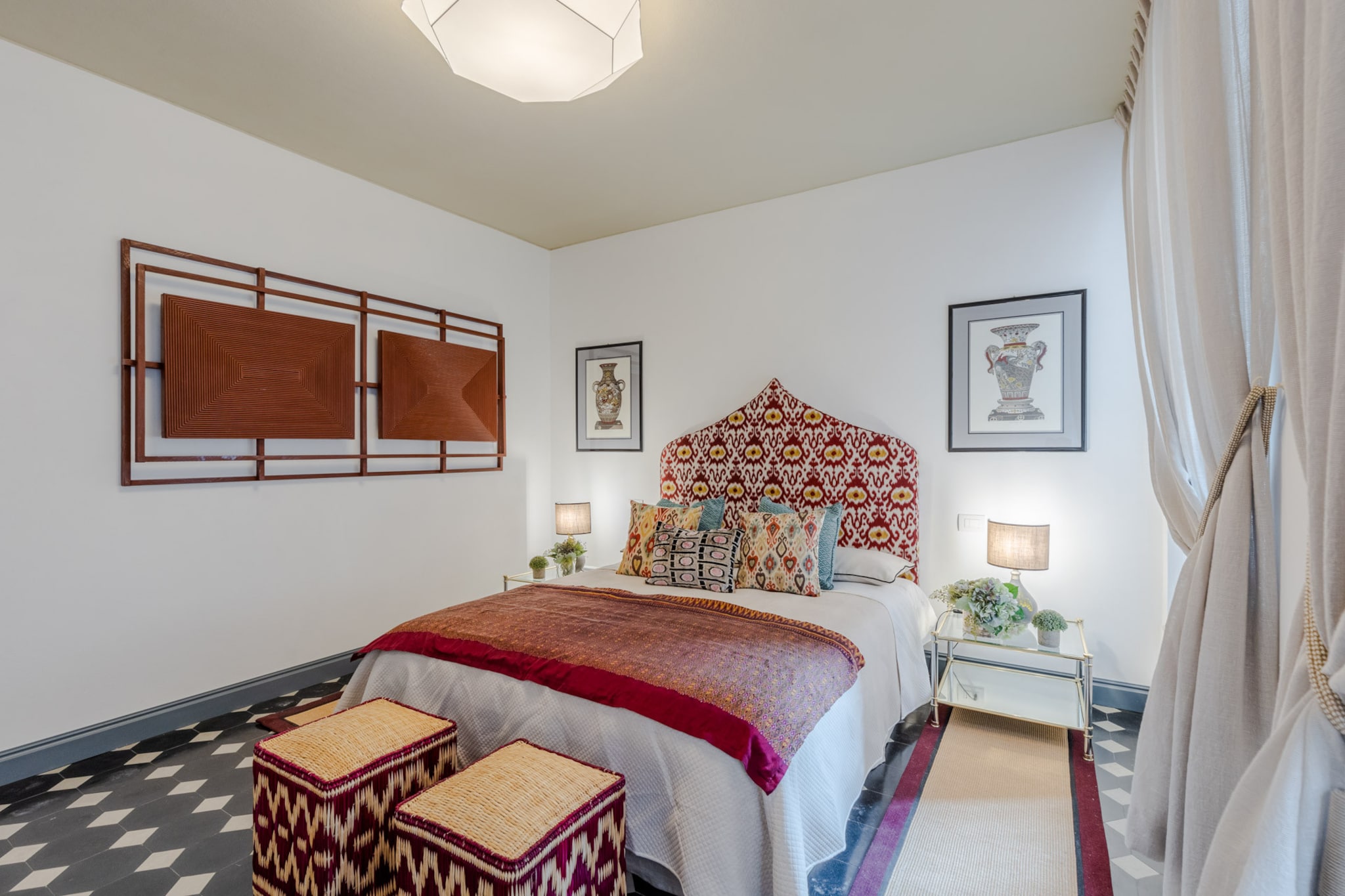 Gimber Tales, a First Floor Apartment-Nicht getaggt
