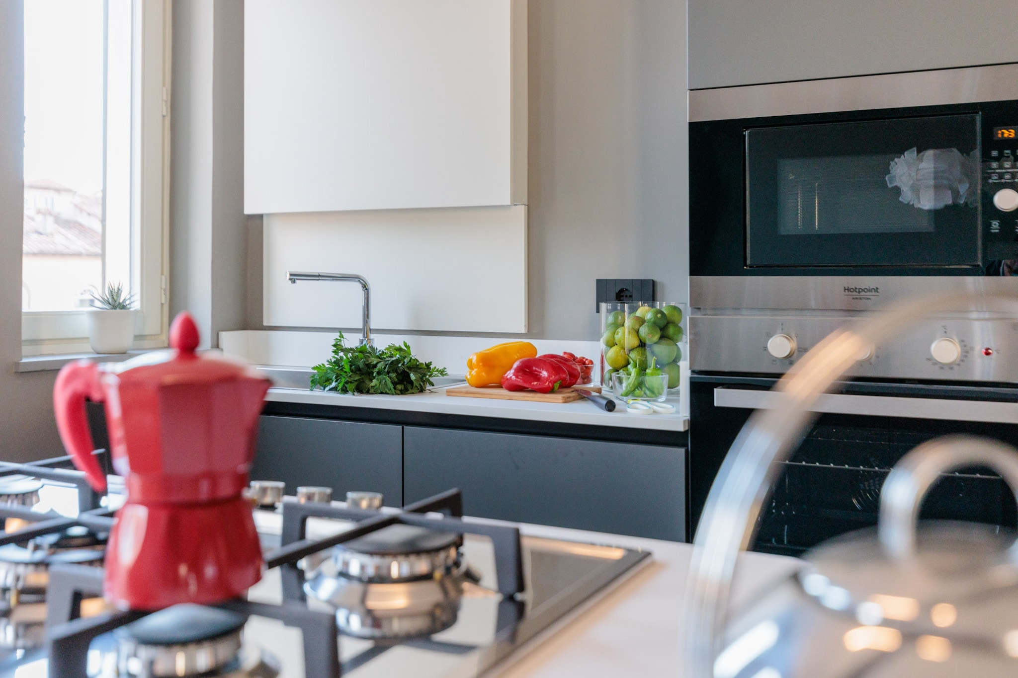 Casa Grey, Contemporary Penthouse-Nicht getaggt