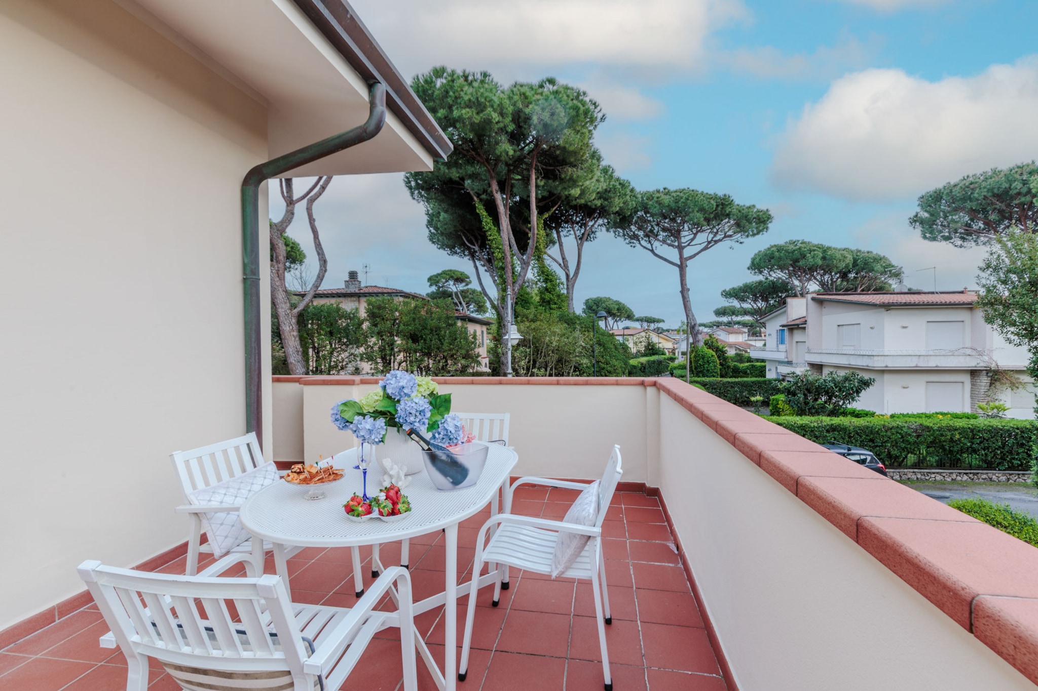 Regina Beach Villa, by the beach in Marina di Piet-Niet-getagd