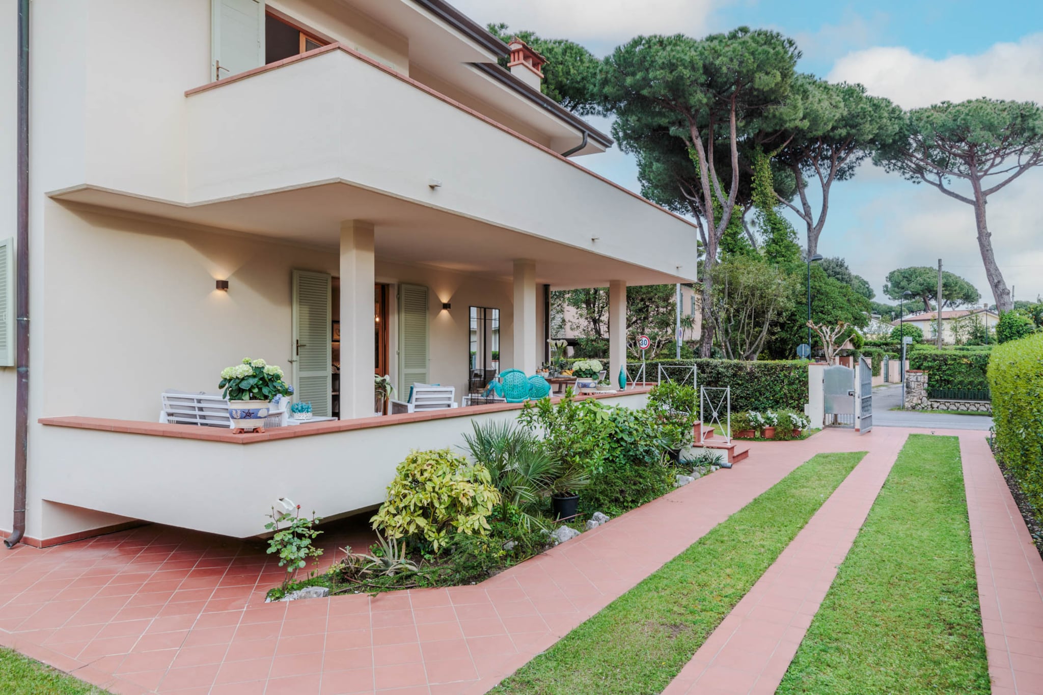 Regina Beach Villa, by the beach in Marina di Piet-Niet-getagd