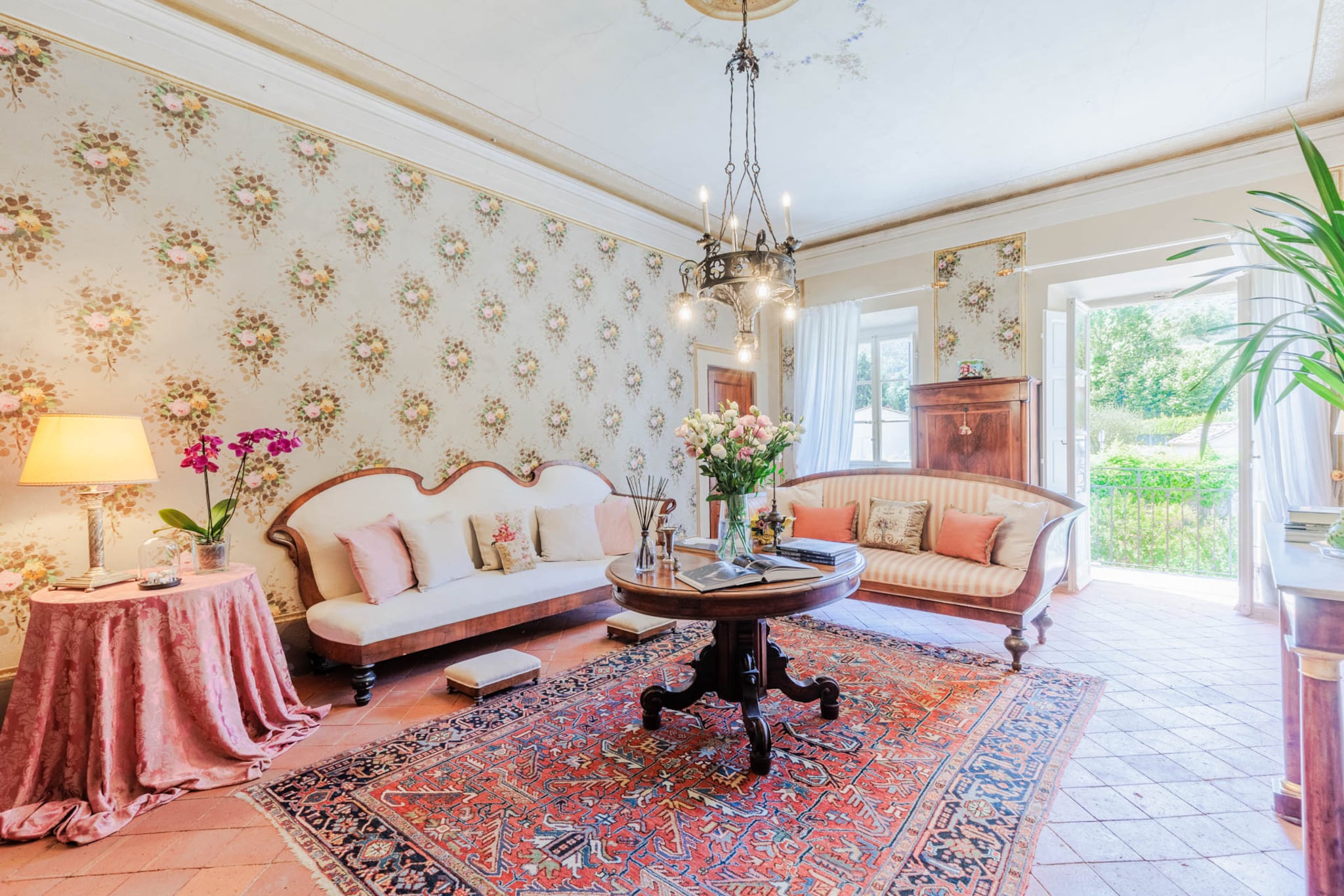 Villa Magnolie, Stylish Family Villa-Nicht getaggt
