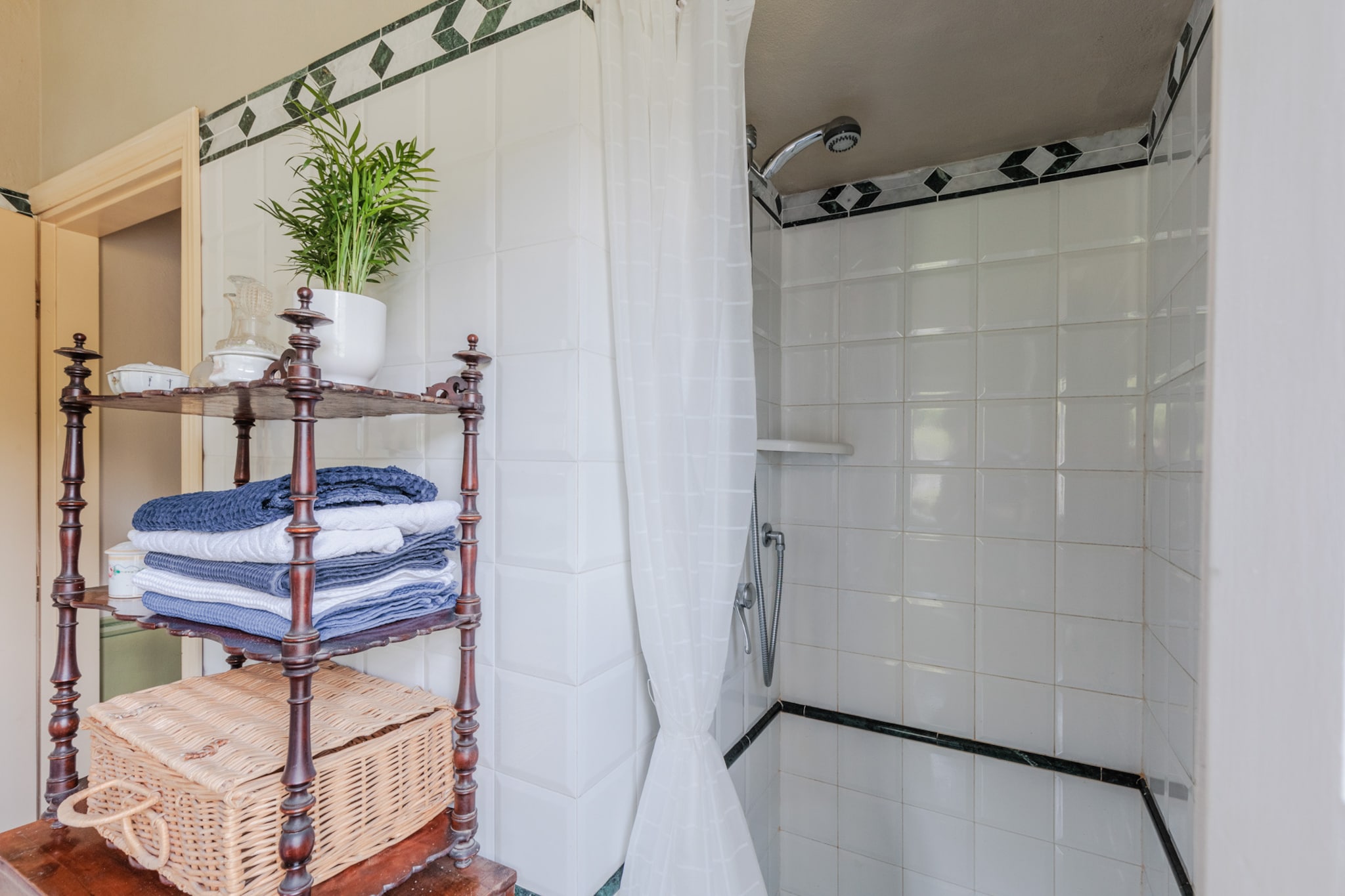 Villa Magnolie, Stylish Family Villa-Nicht getaggt