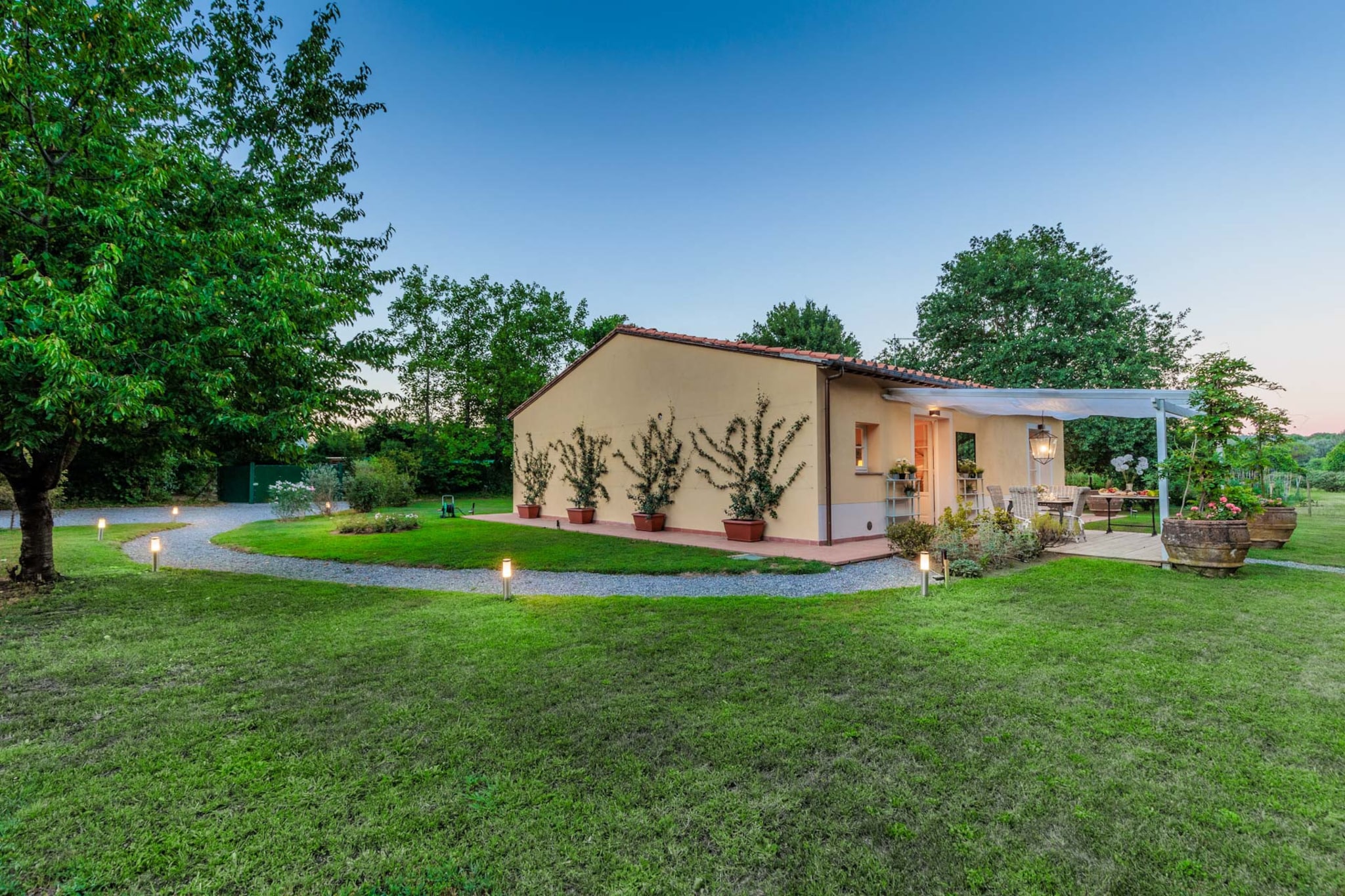 Bassotta Cottage, a Charming Fairytale-Nicht getaggt