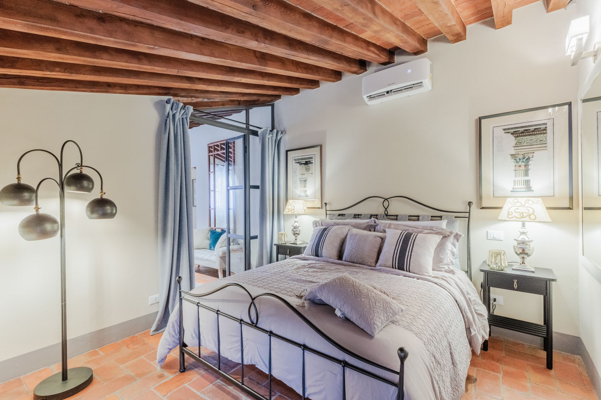 Casa Lucky, a Modern Lucca Penthouse-Niet-getagd