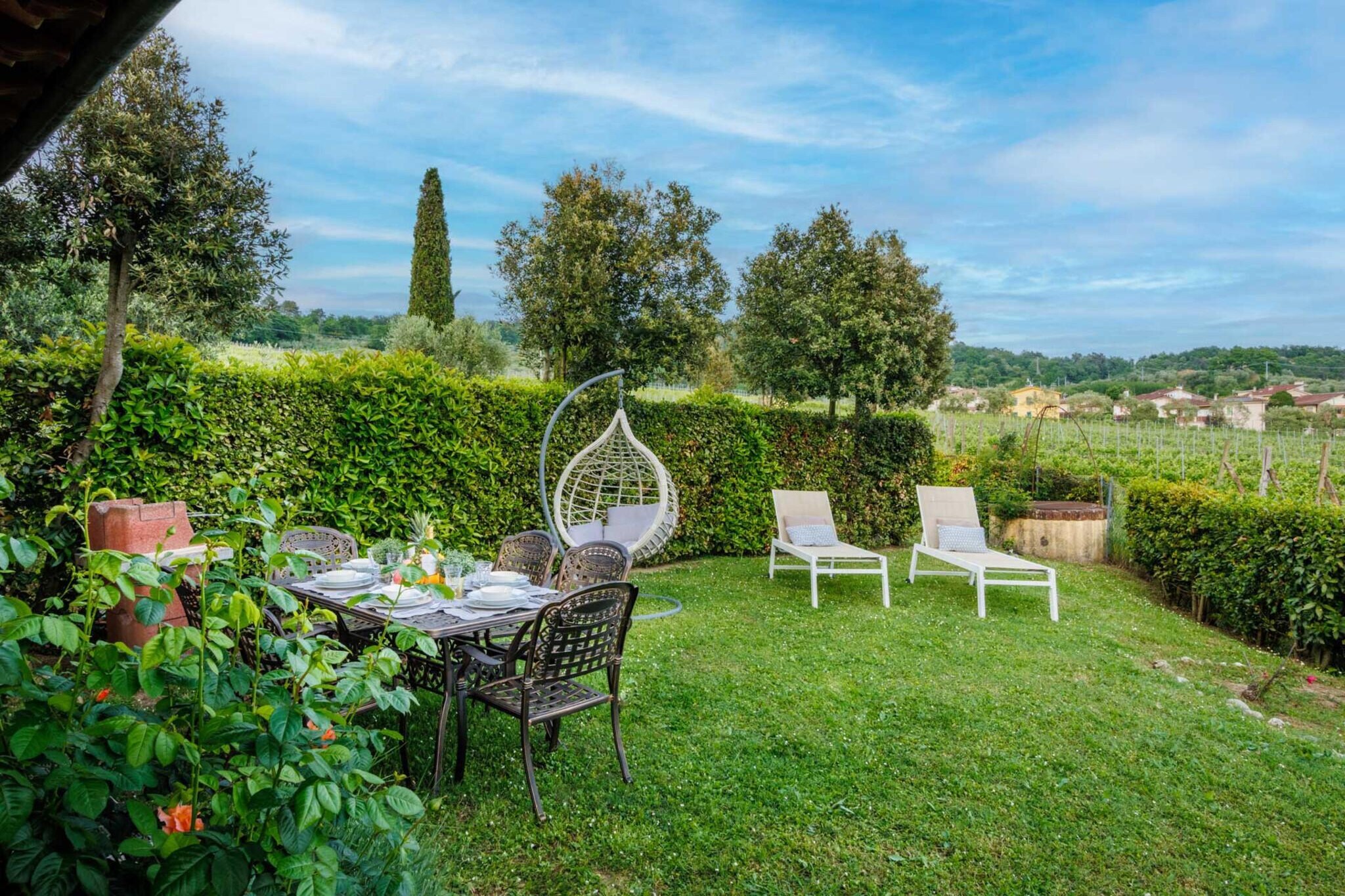 Cicale Farmhouse, 3 bedrooms Farmhouse with Pool - Tuinen zomer