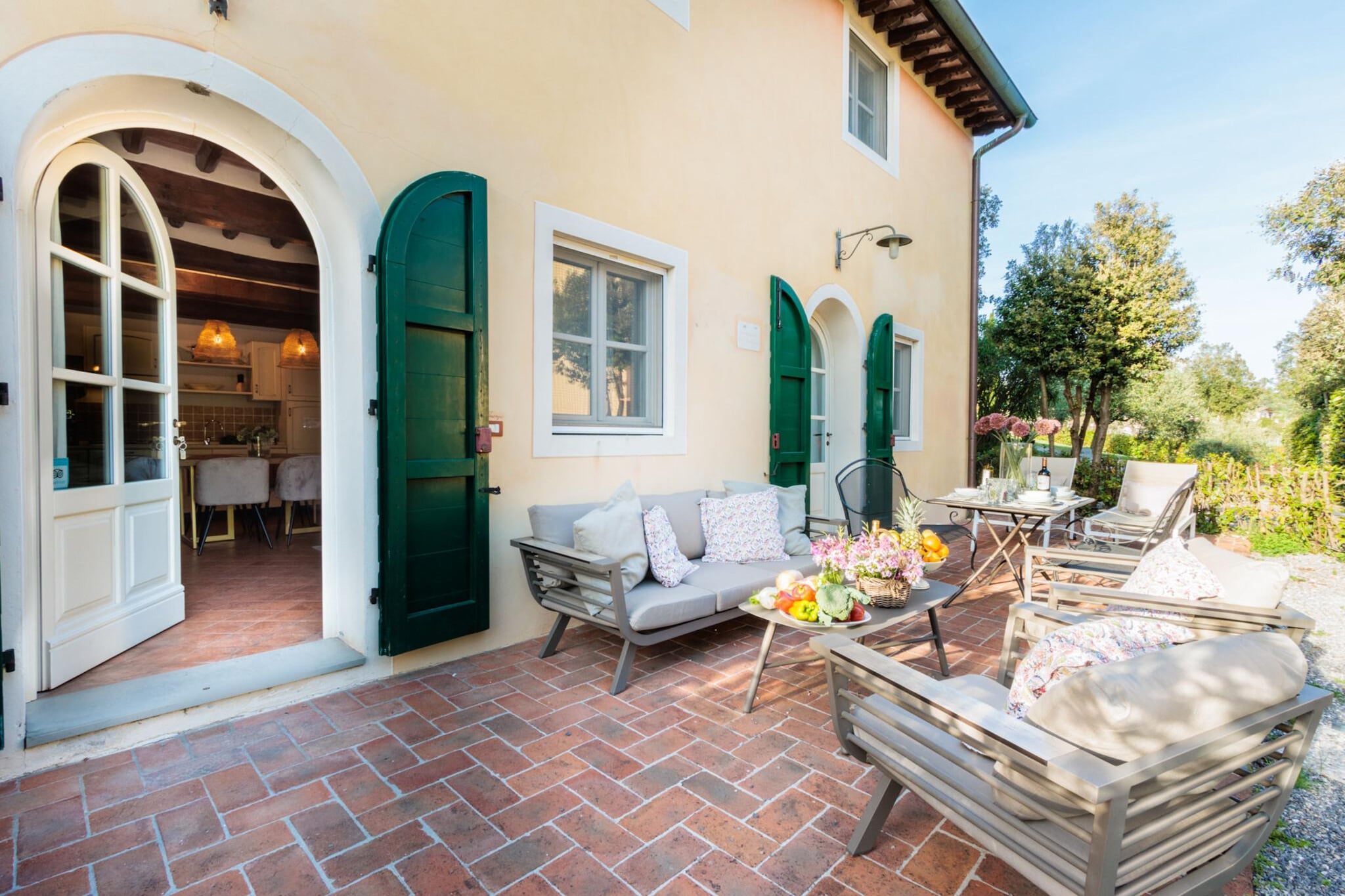 Jacopo Farmhouse Apartment in Wine Resort in Lucca - Terrasbalkon