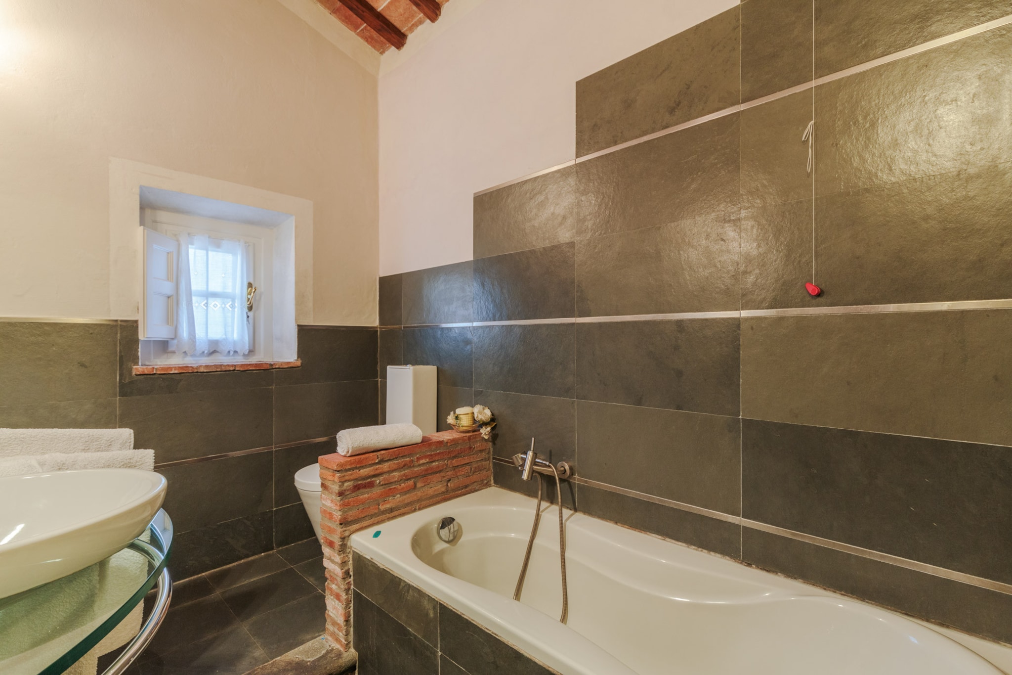 Rondini Farmhouse-Niet-getagd