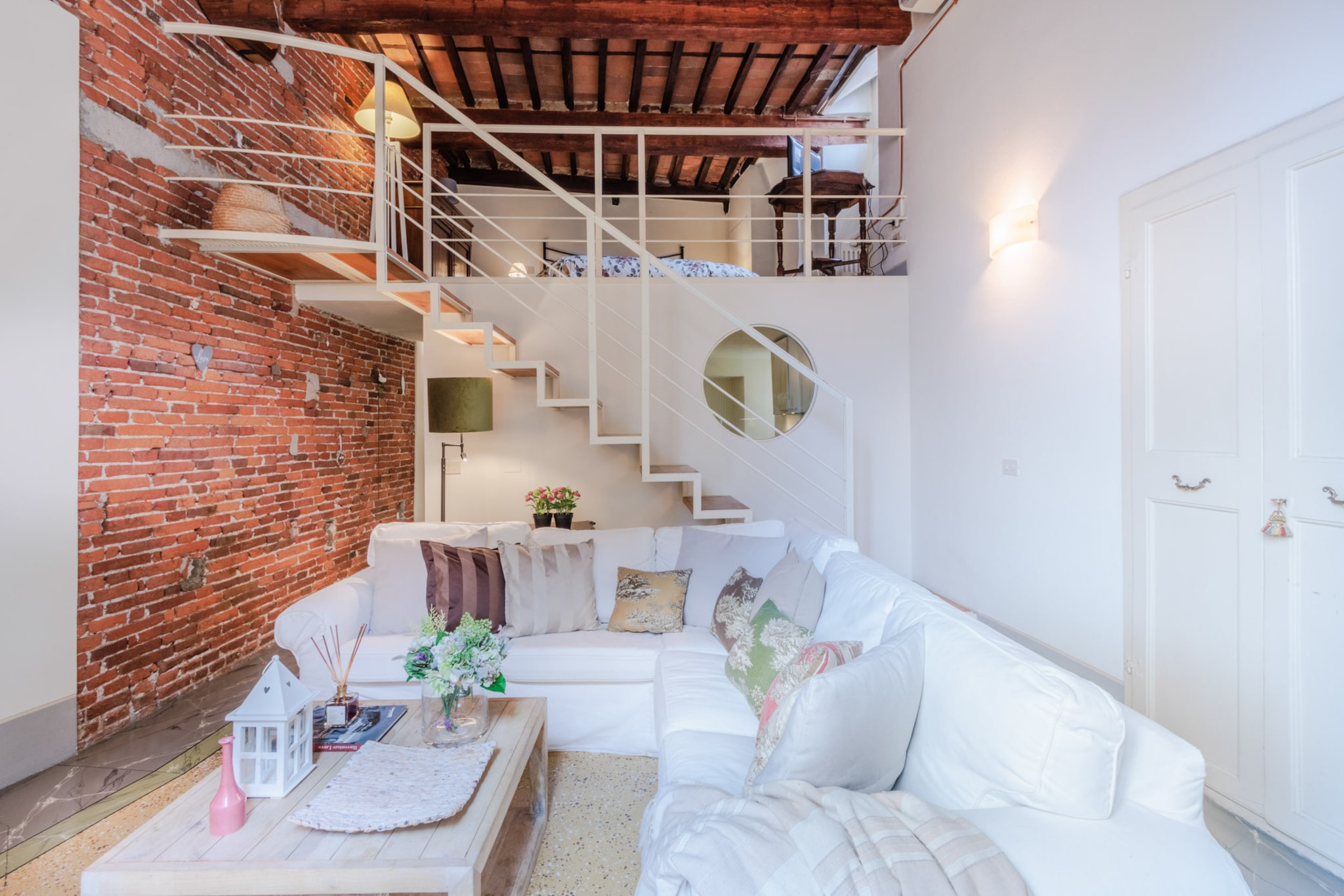 Casta Dama Apartment-Nicht getaggt