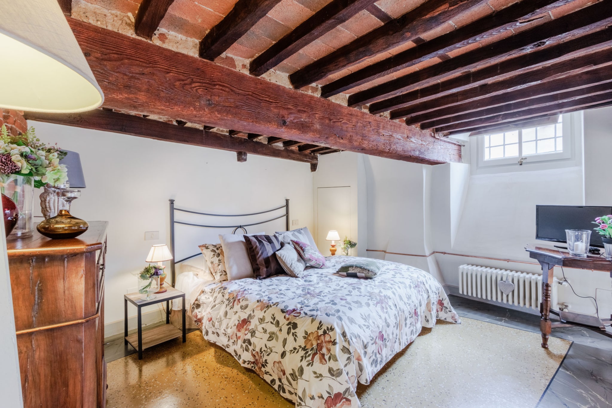 Casta Dama Apartment-Nicht getaggt