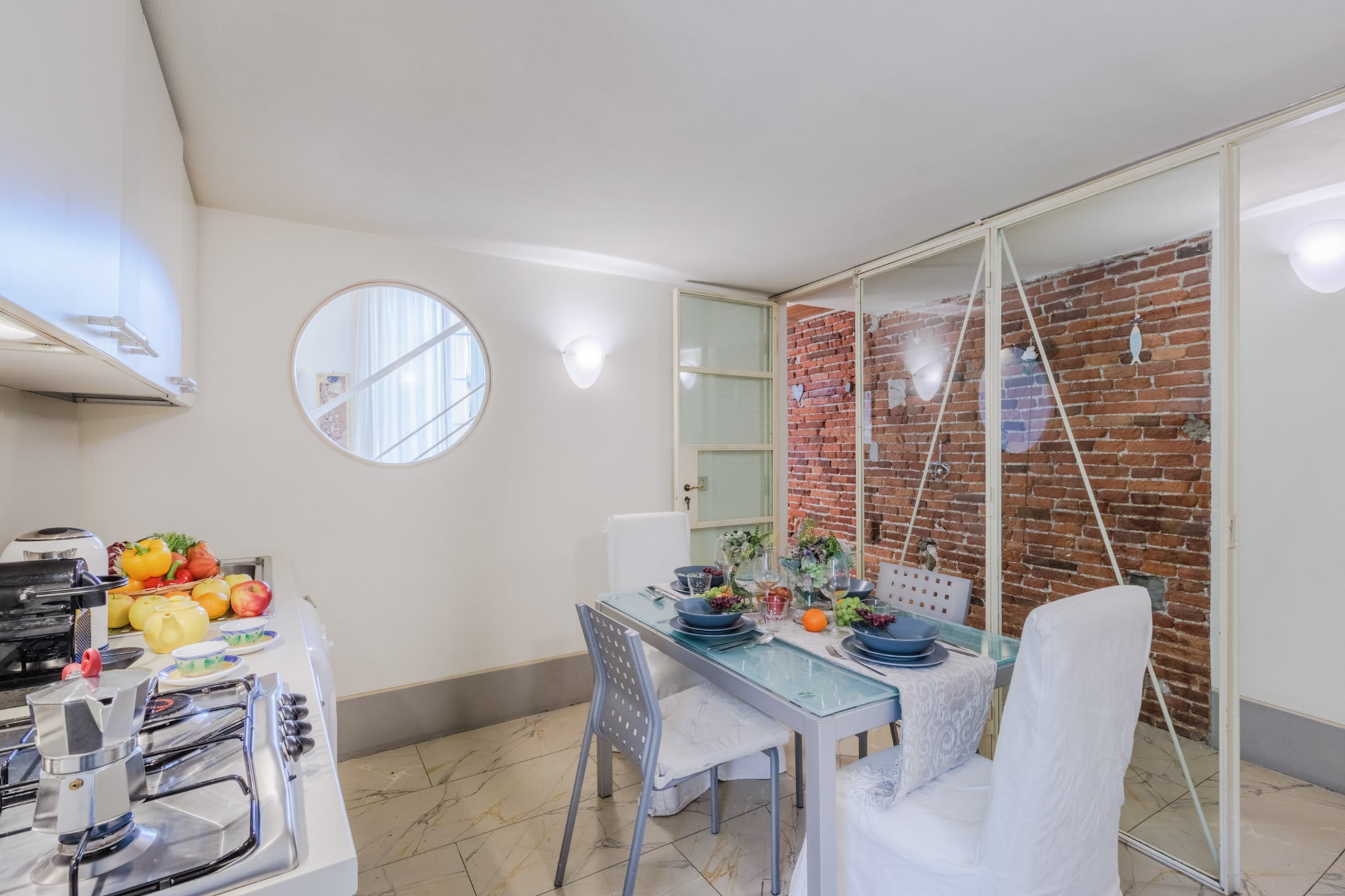 Casta Dama Apartment-Nicht getaggt