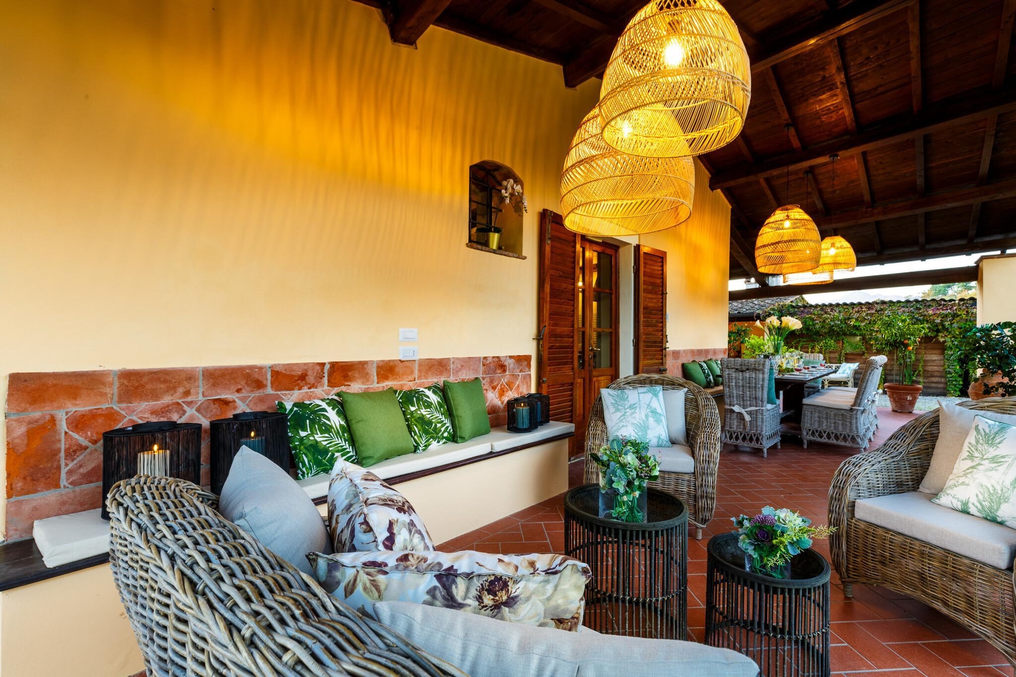 Amore Farmhouse Retreat - Terrasbalkon