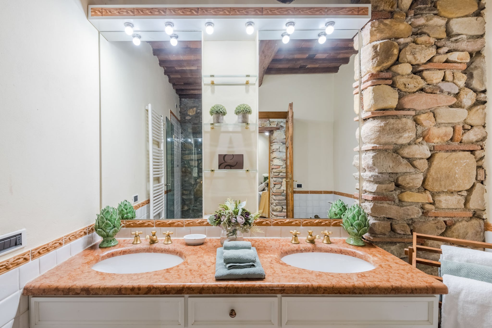 Citrus Charm Farmhouse-Nicht getaggt