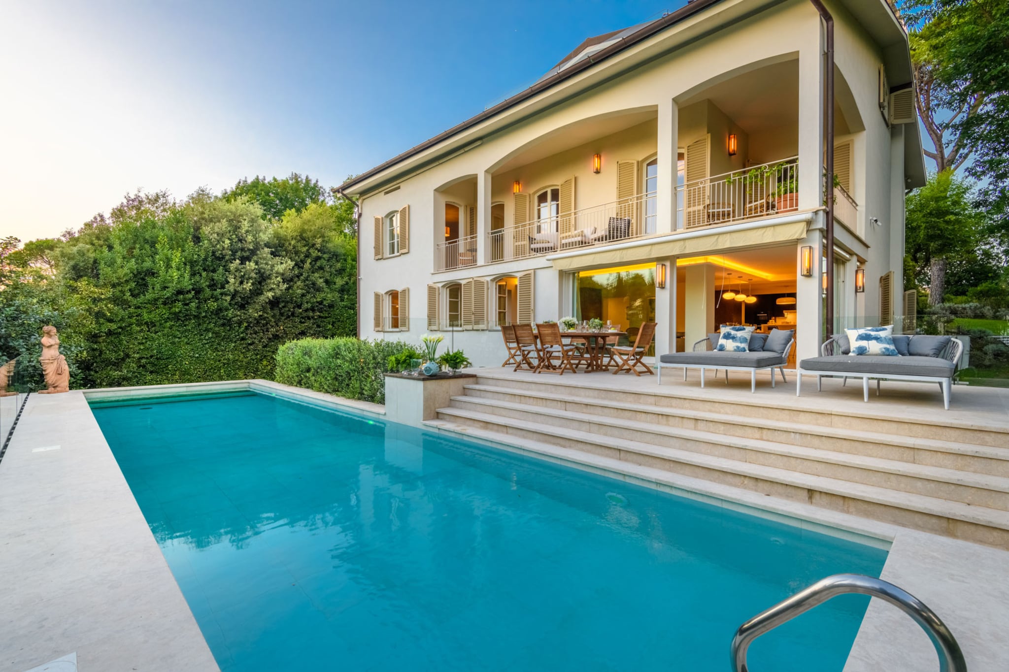 Villa Ivona-Nicht getaggt