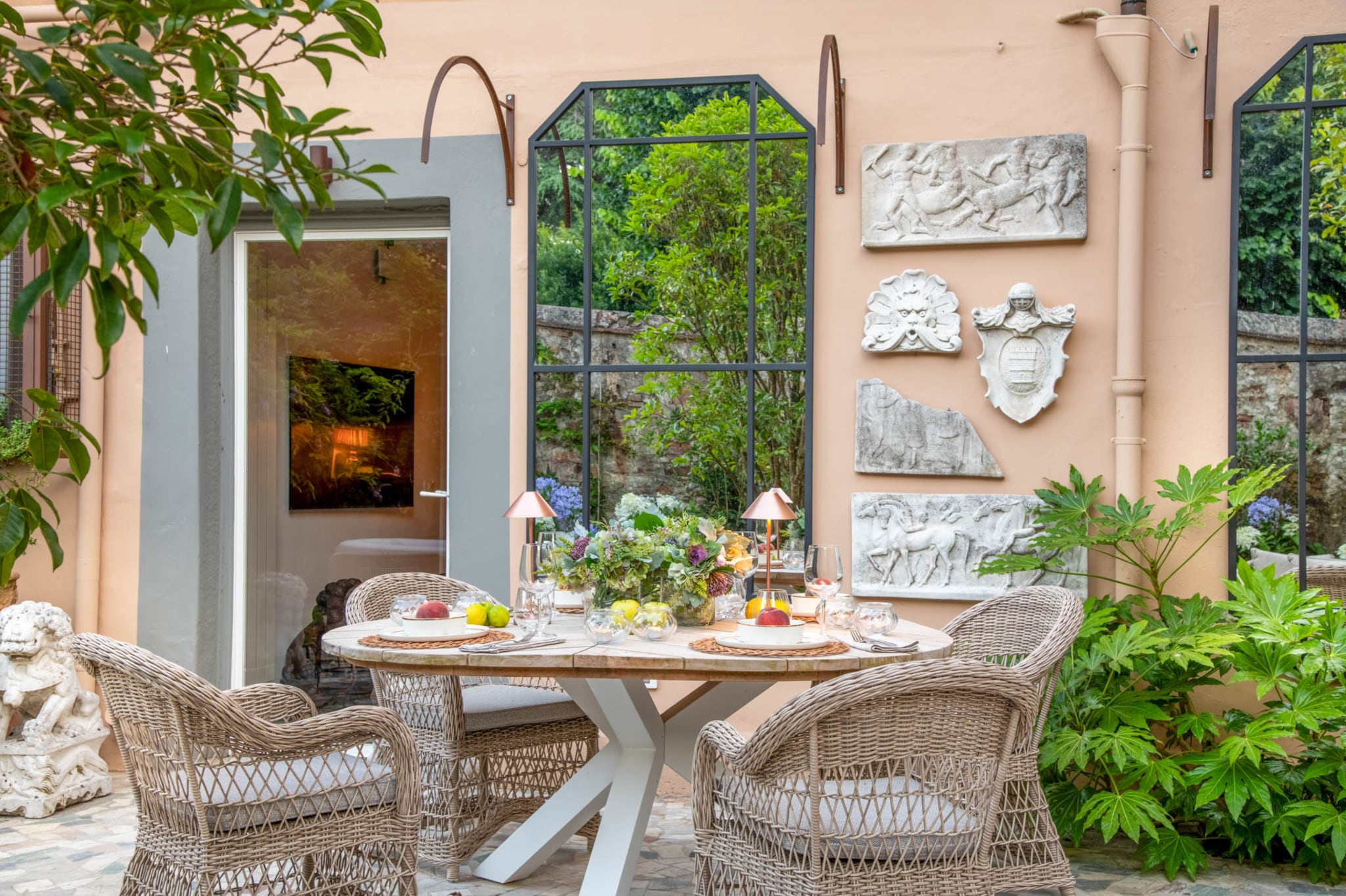 The Garden Lodge-Nicht getaggt