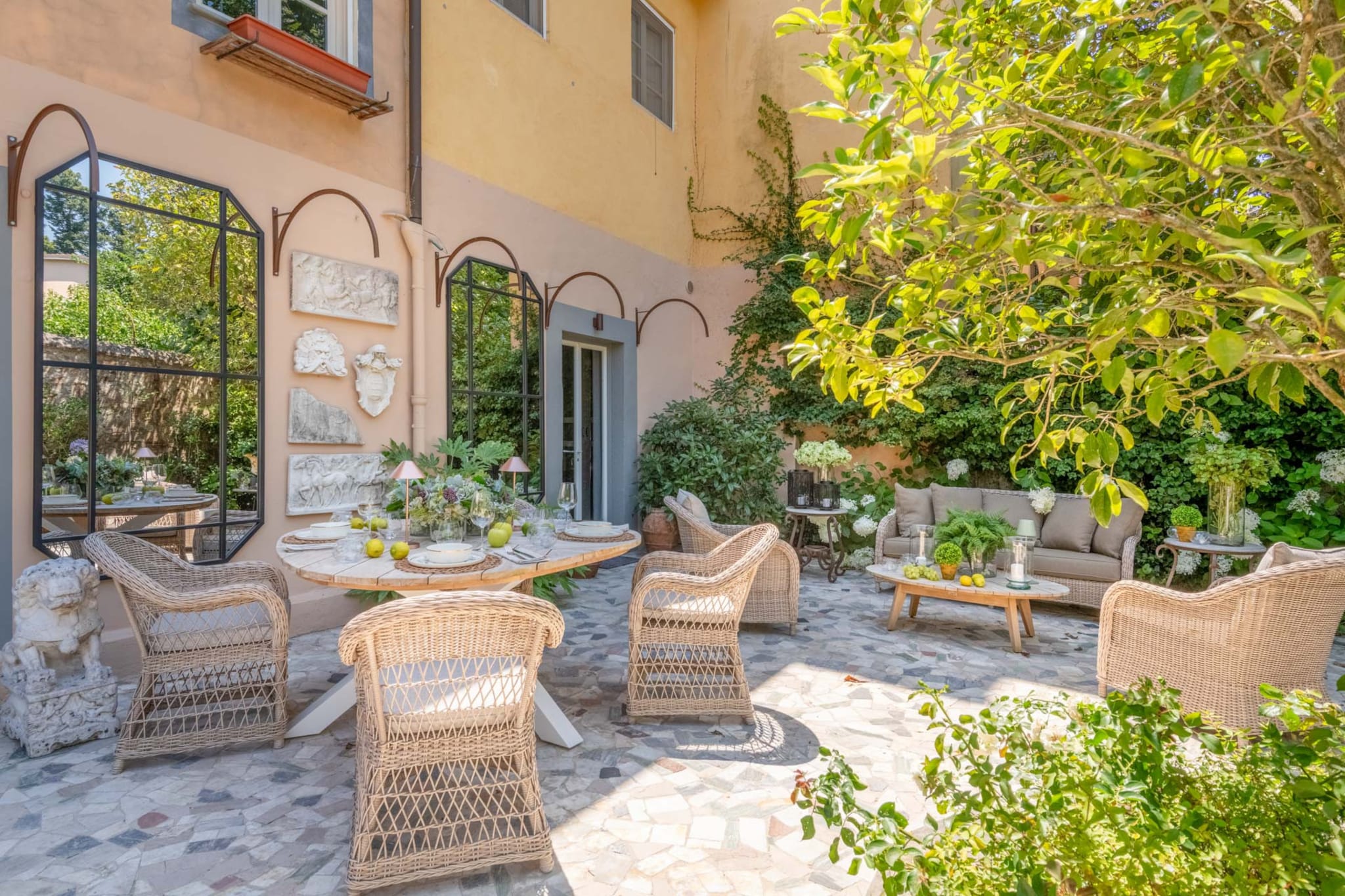 The Garden Lodge-Nicht getaggt