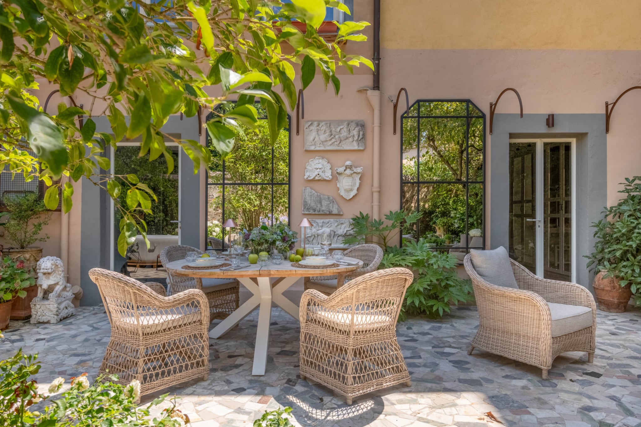The Garden Lodge-Nicht getaggt