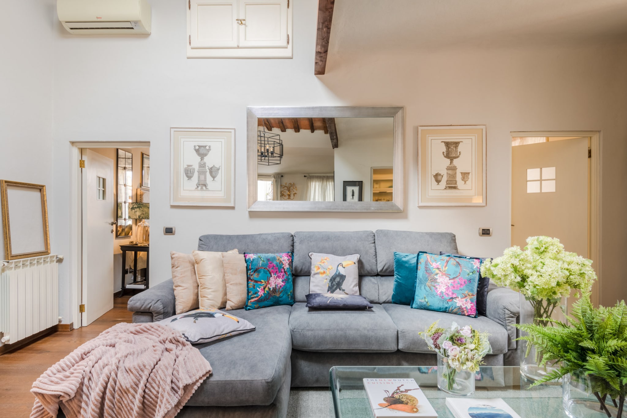 ClockTower Penthouse-Nicht getaggt