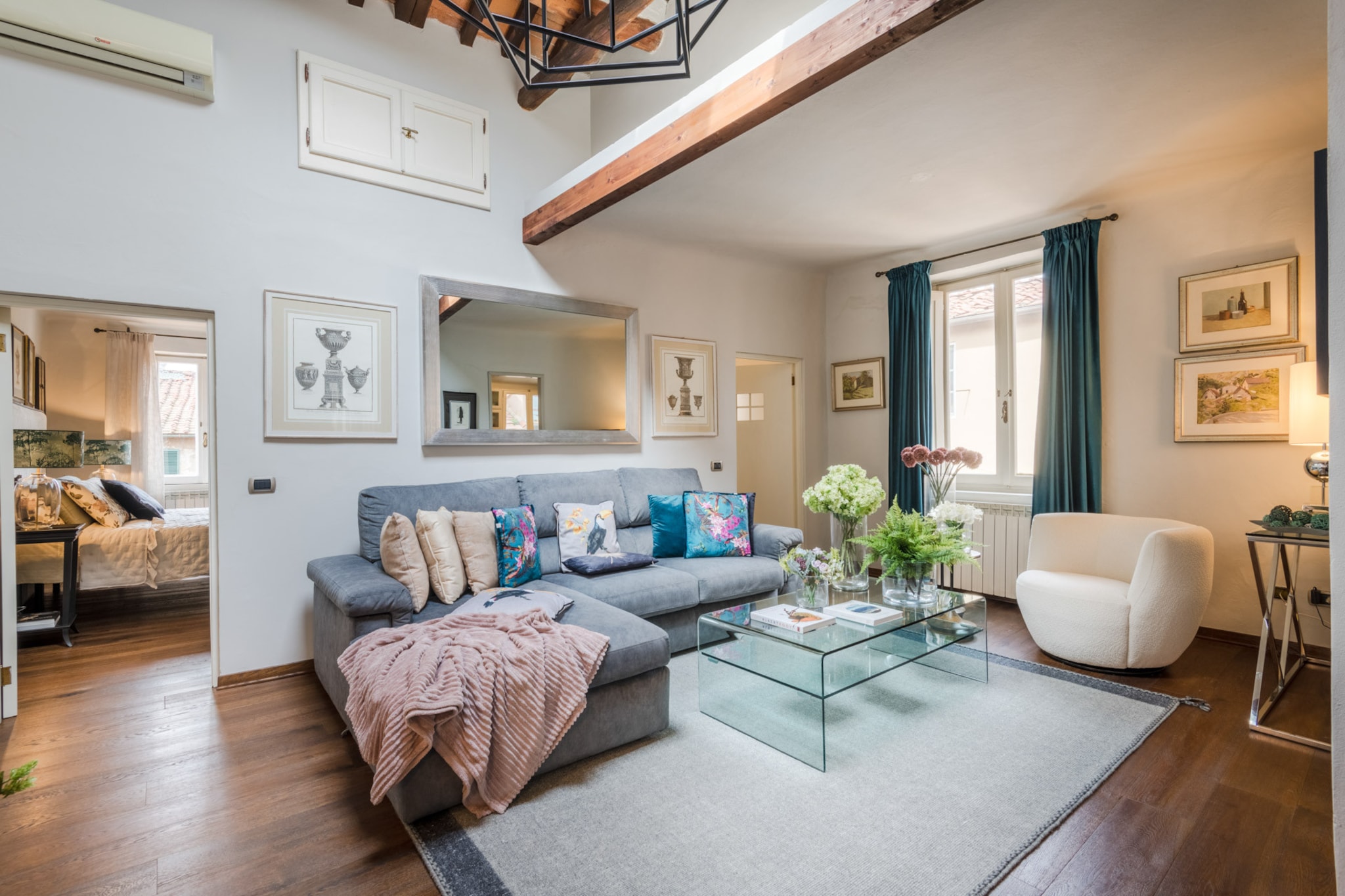 ClockTower Penthouse-Nicht getaggt