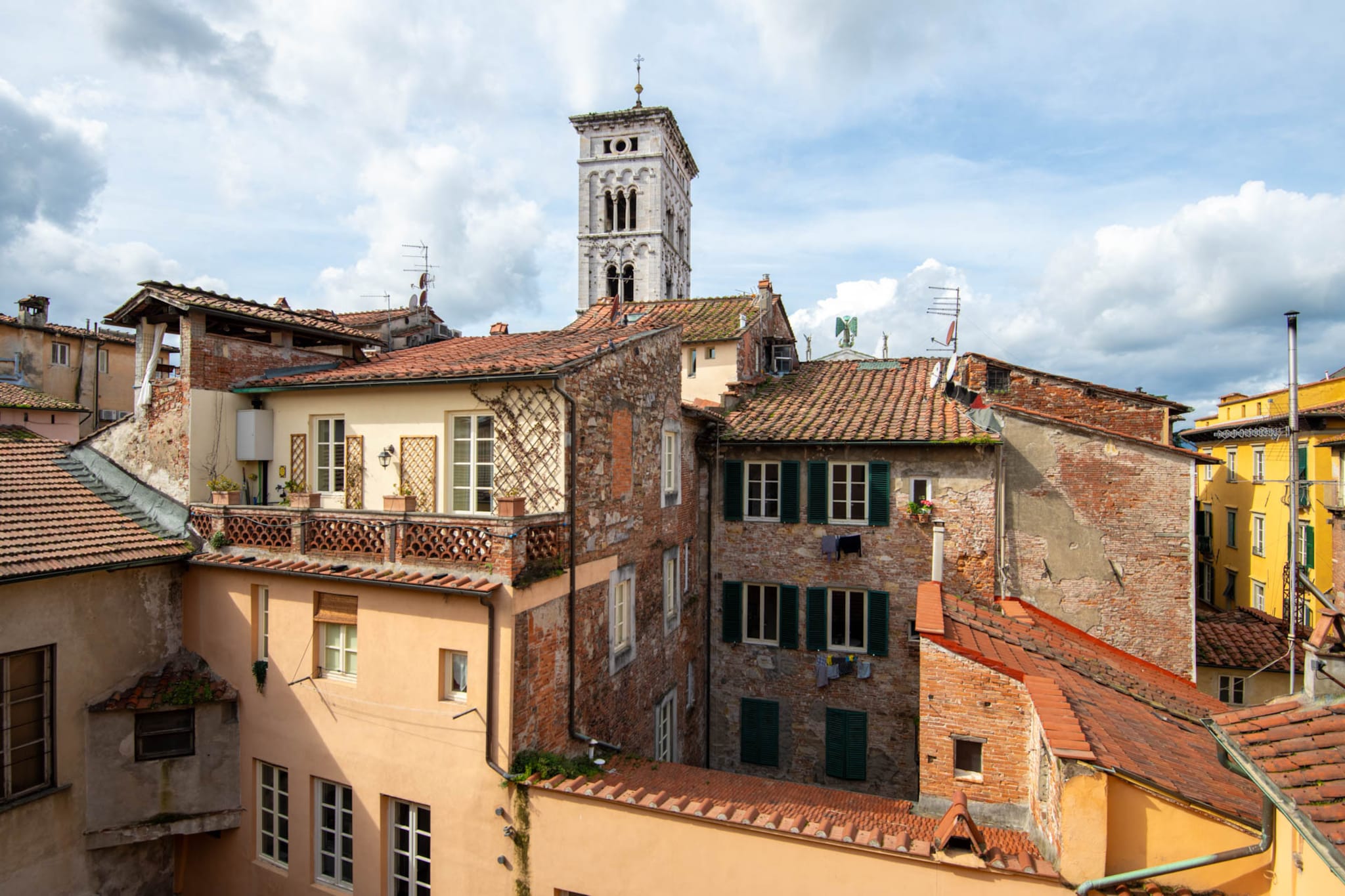 ClockTower Penthouse-Nicht getaggt