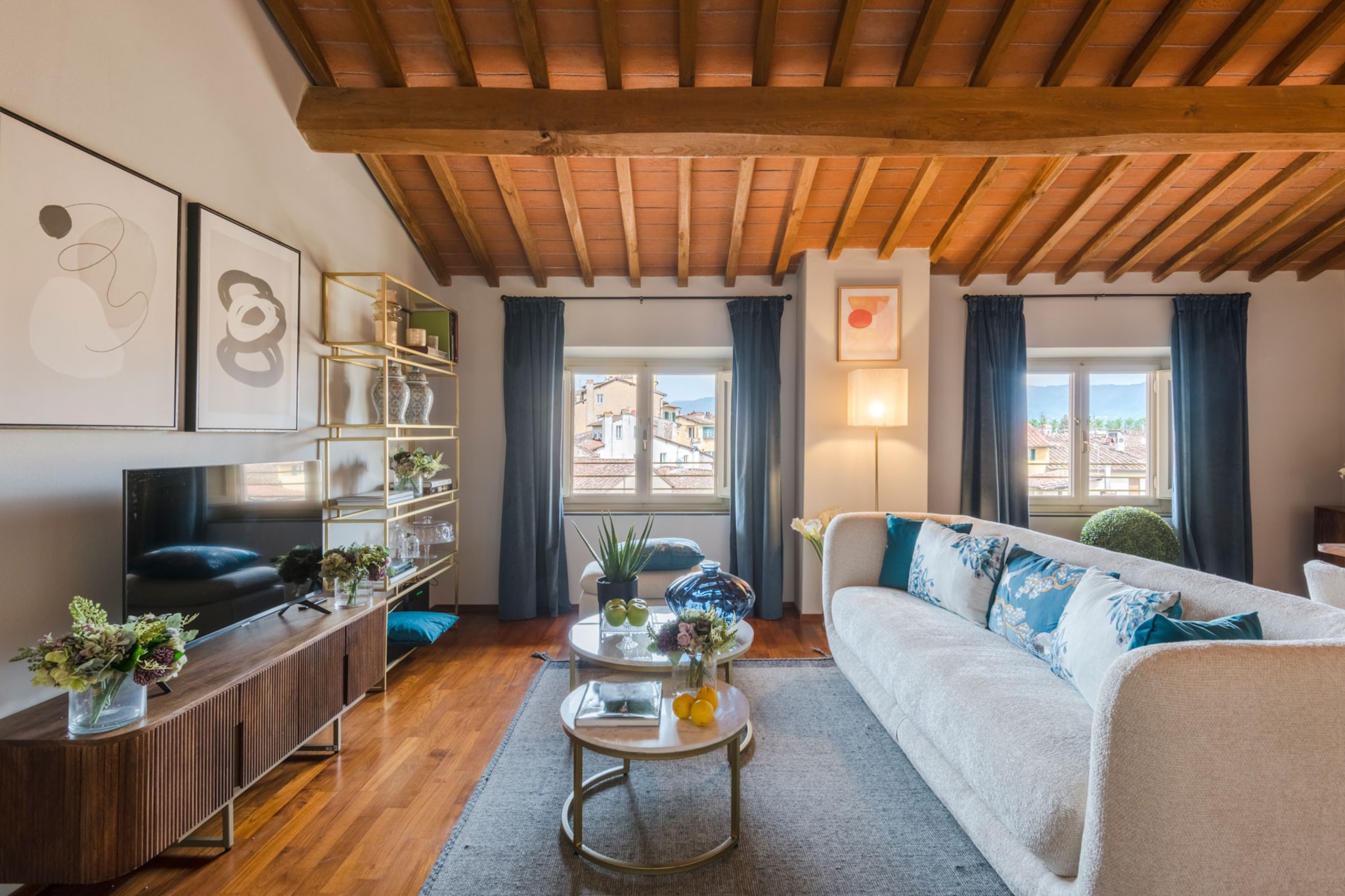 De Nobili Penthouse-Nicht getaggt