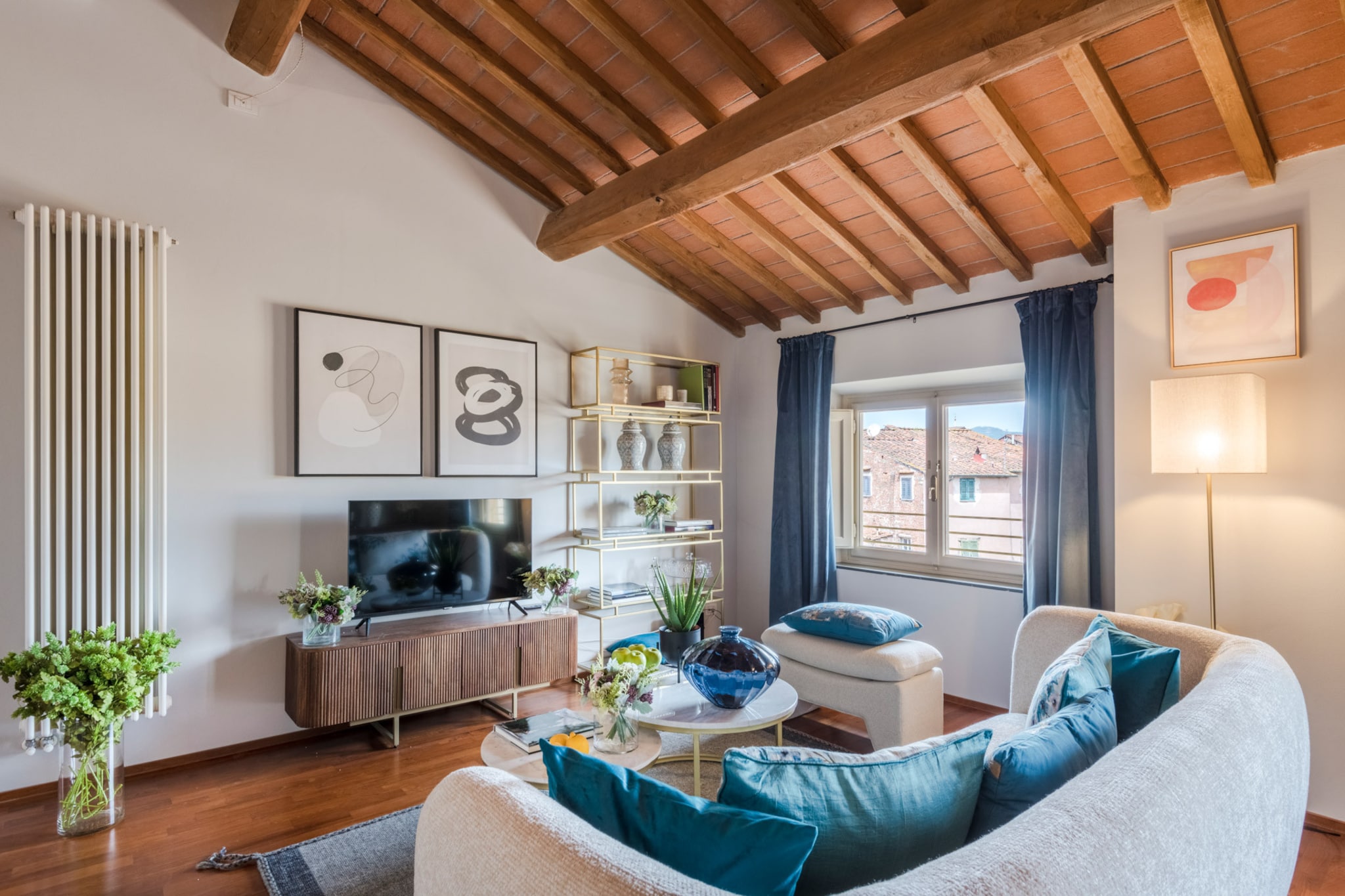 De Nobili Penthouse-Nicht getaggt
