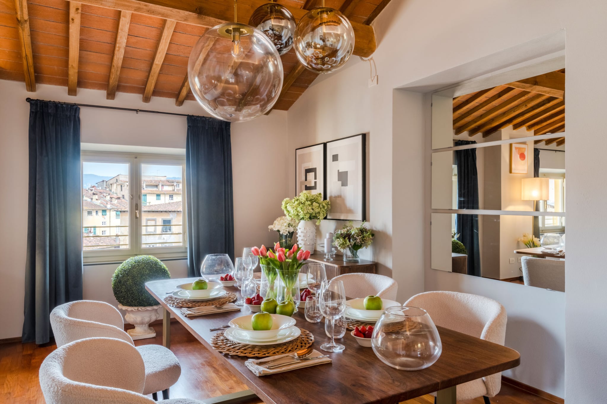 De Nobili Penthouse-Nicht getaggt